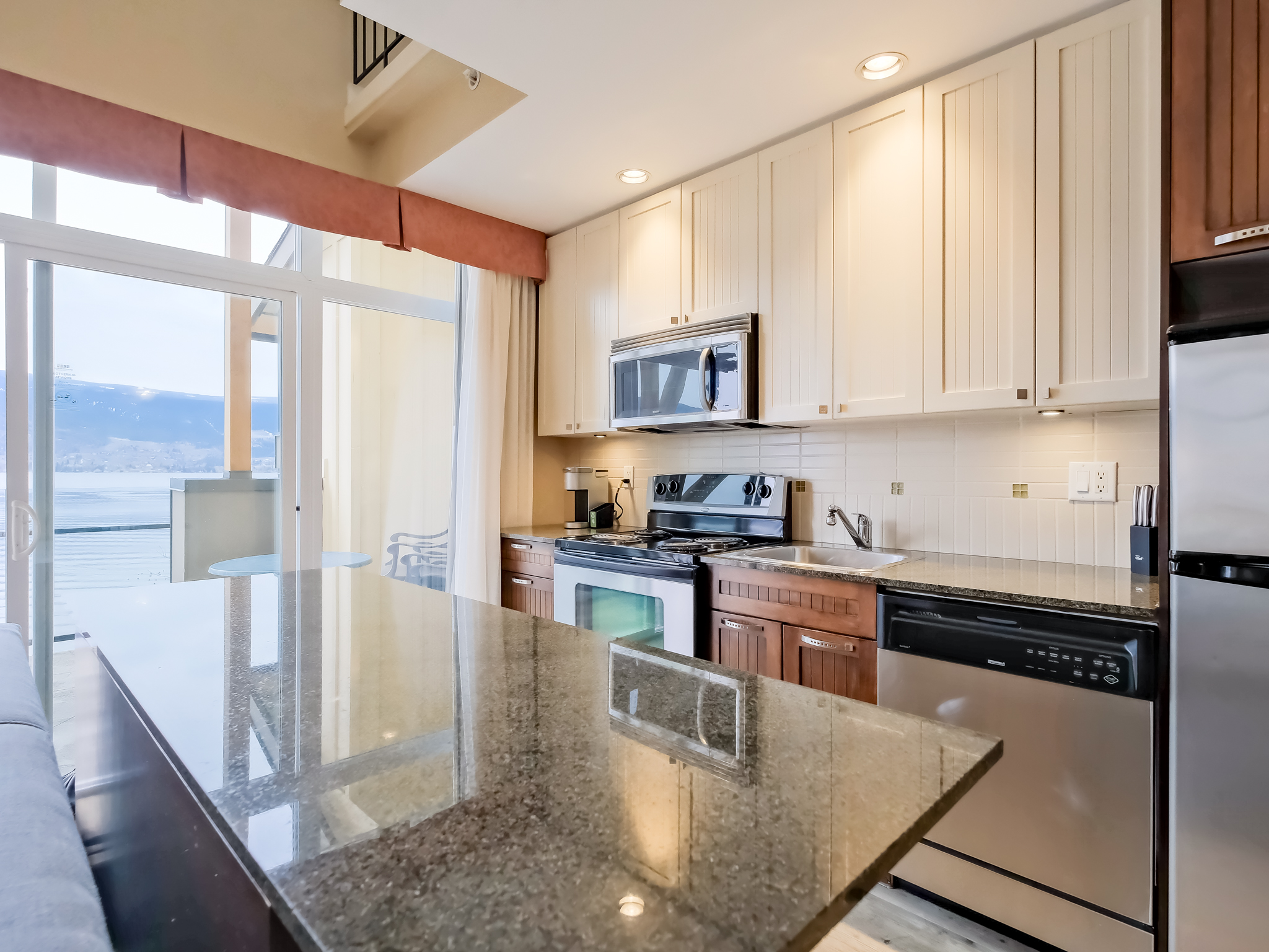 13011 Lakeshore Drive 356 Summerland V0H 1Z1