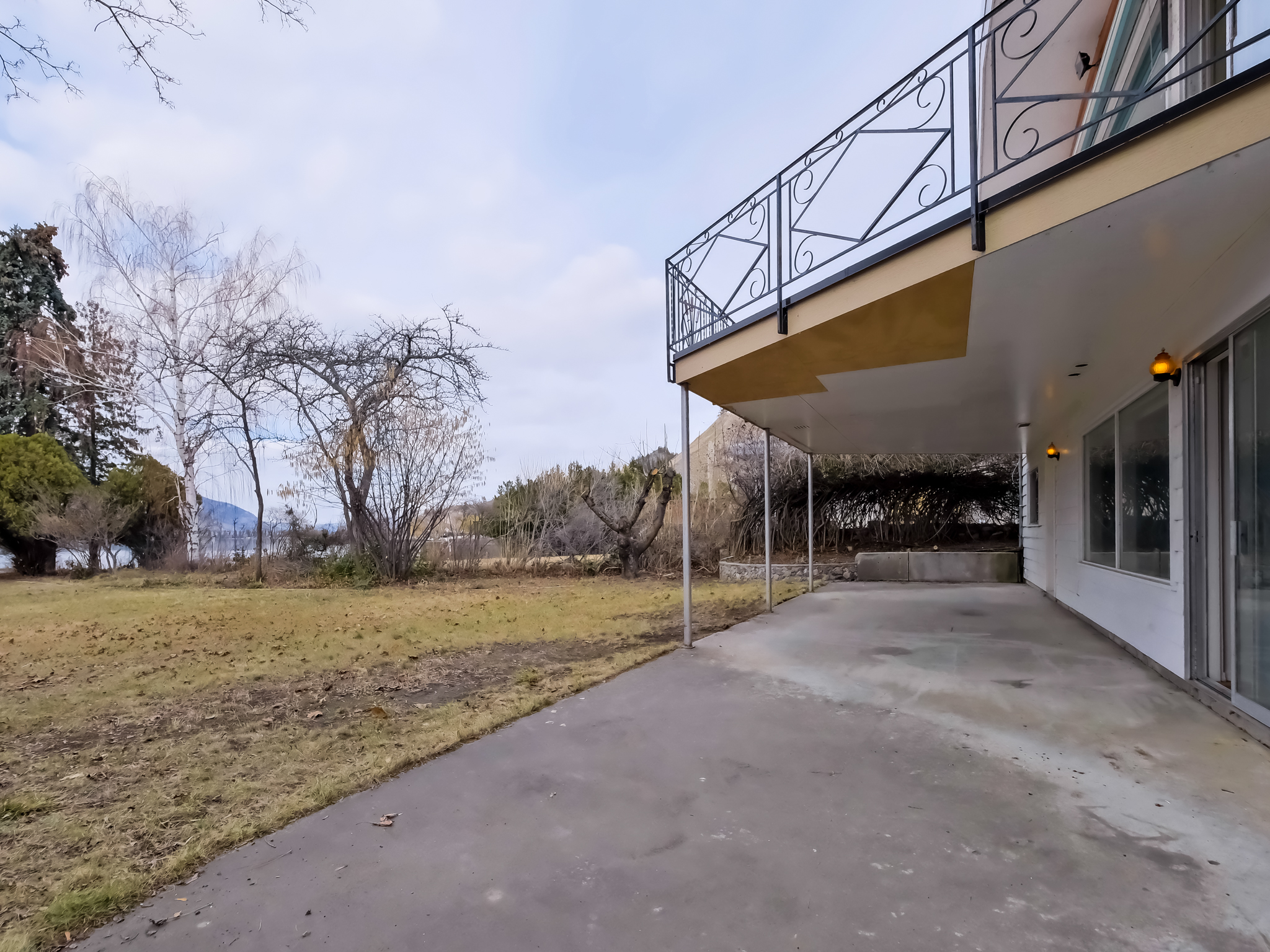 102 Derenzy Place Penticton V2A 8W7