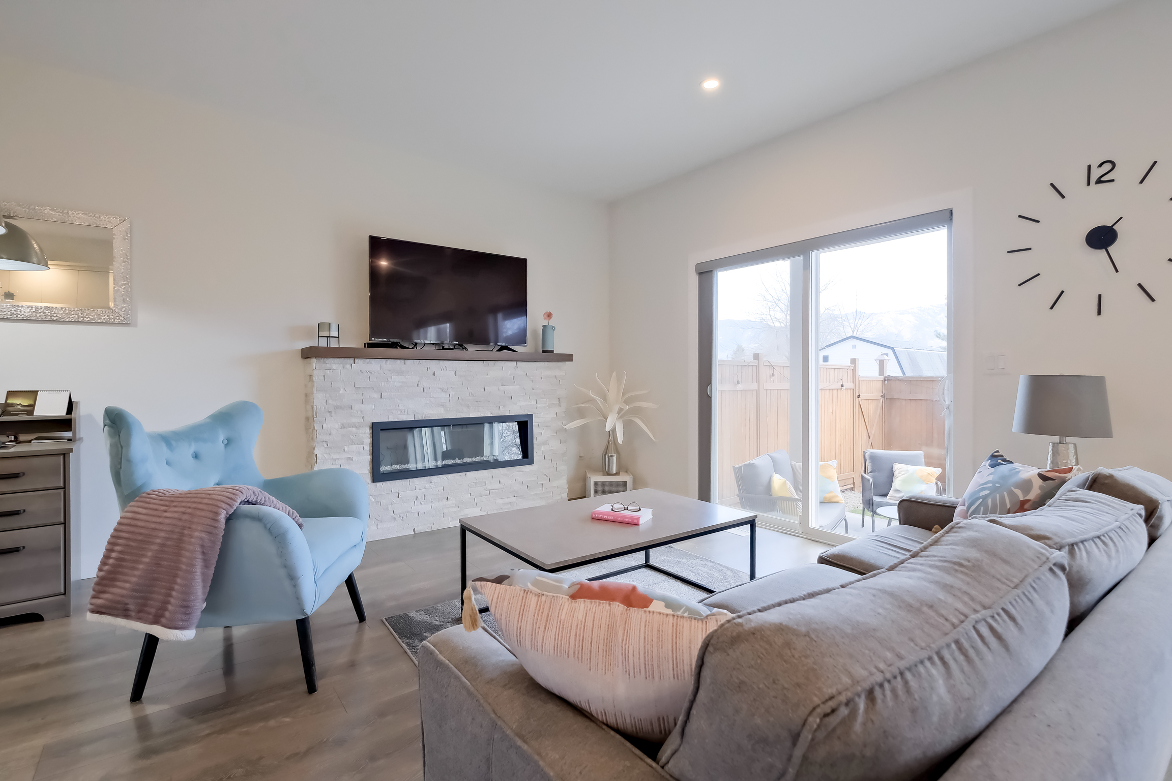 522 Edmonton Avenue 107 Penticton V2A 2H2