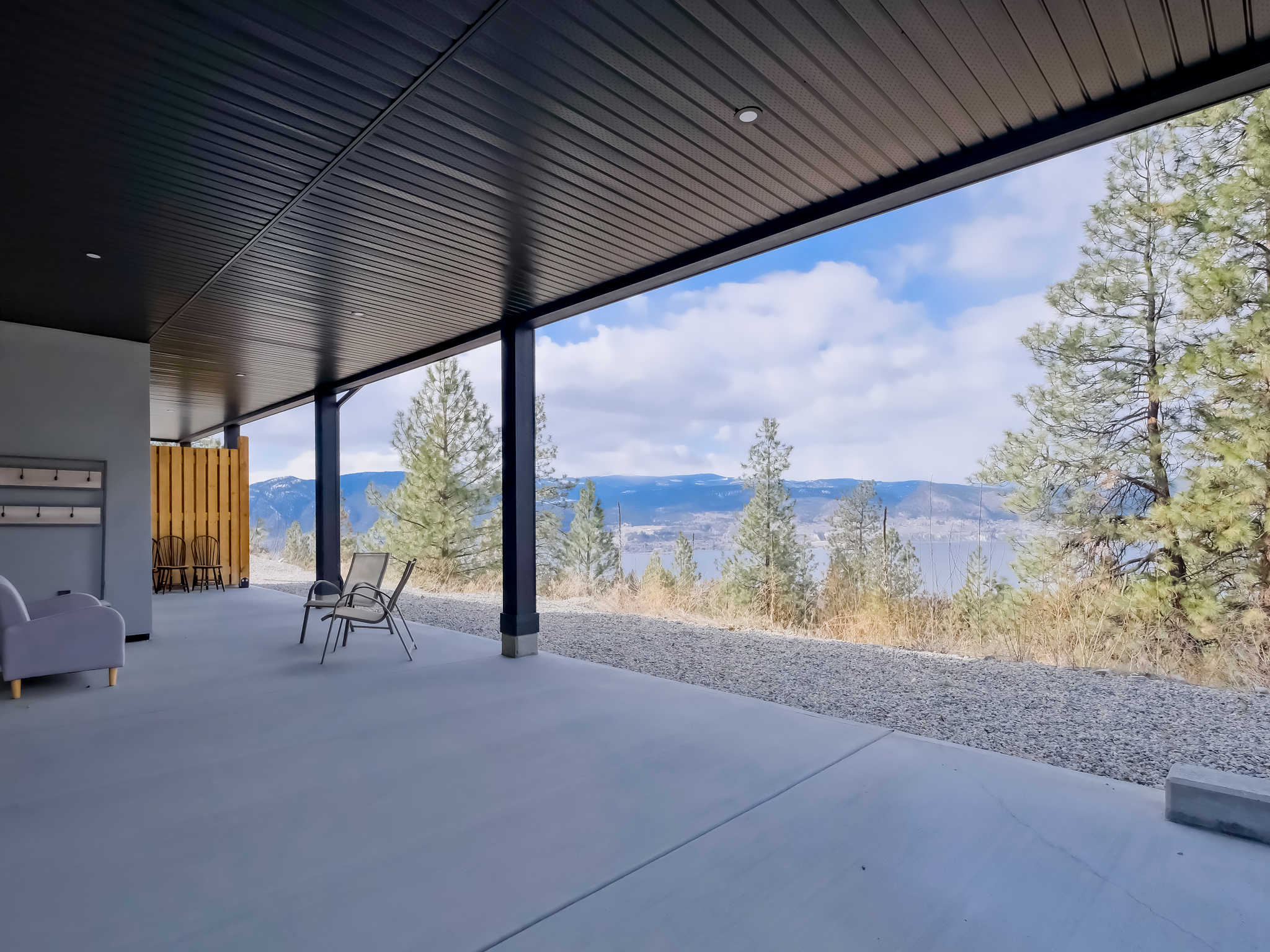 2965 Outlook Way Naramata V0H 1N0