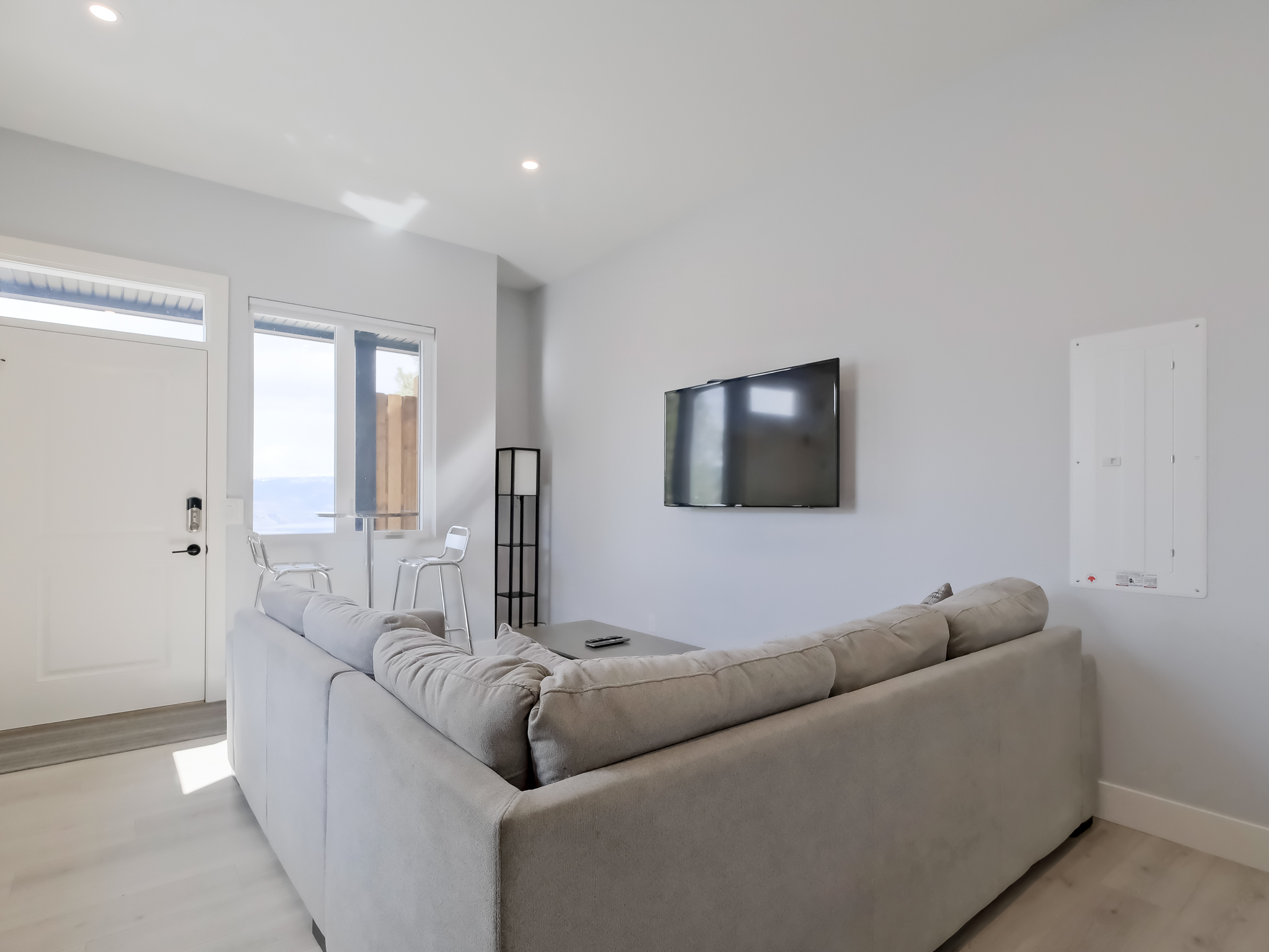 2965 Outlook Way Naramata V0H 1N0