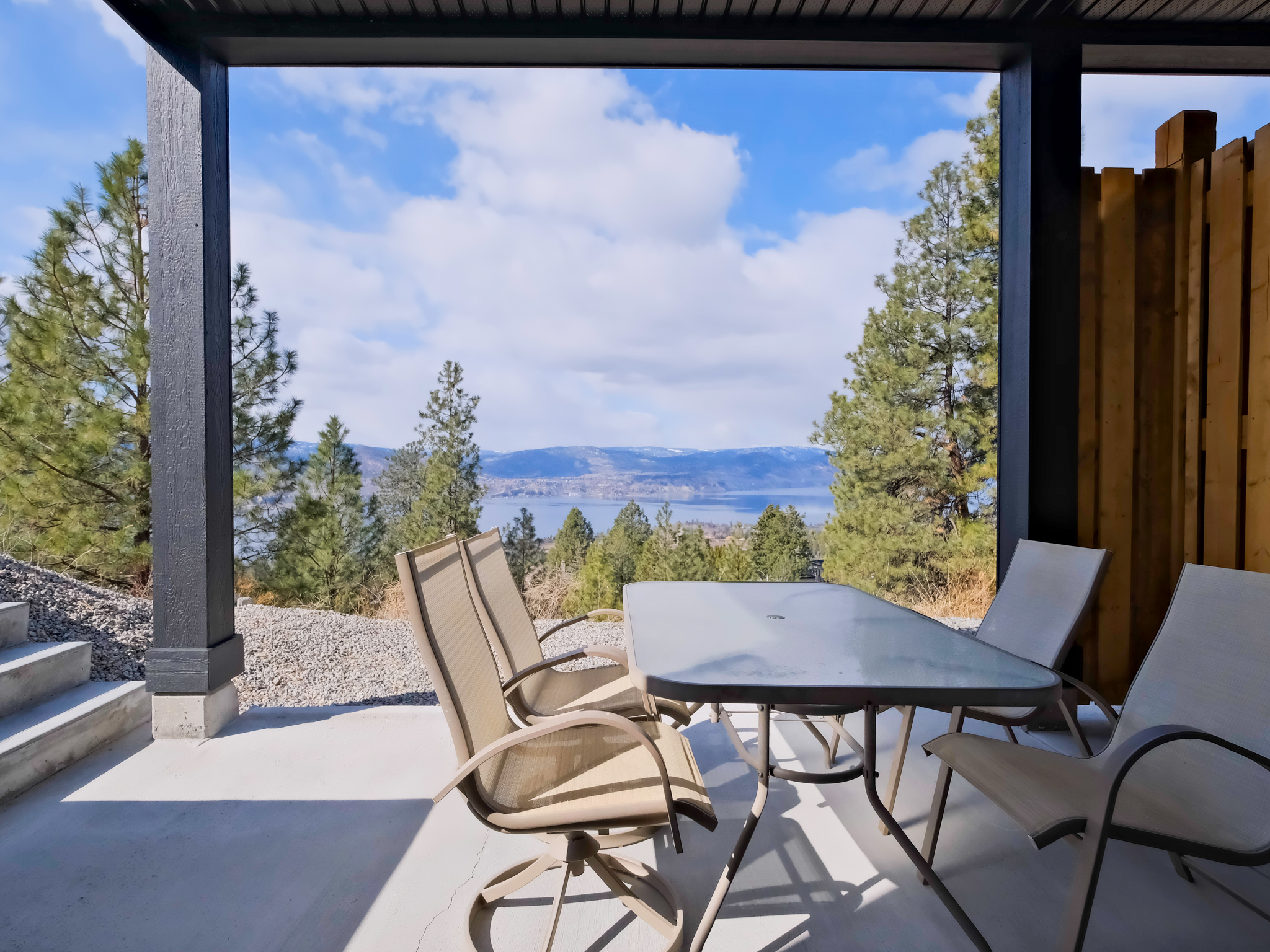 2965 Outlook Way Naramata V0H 1N0
