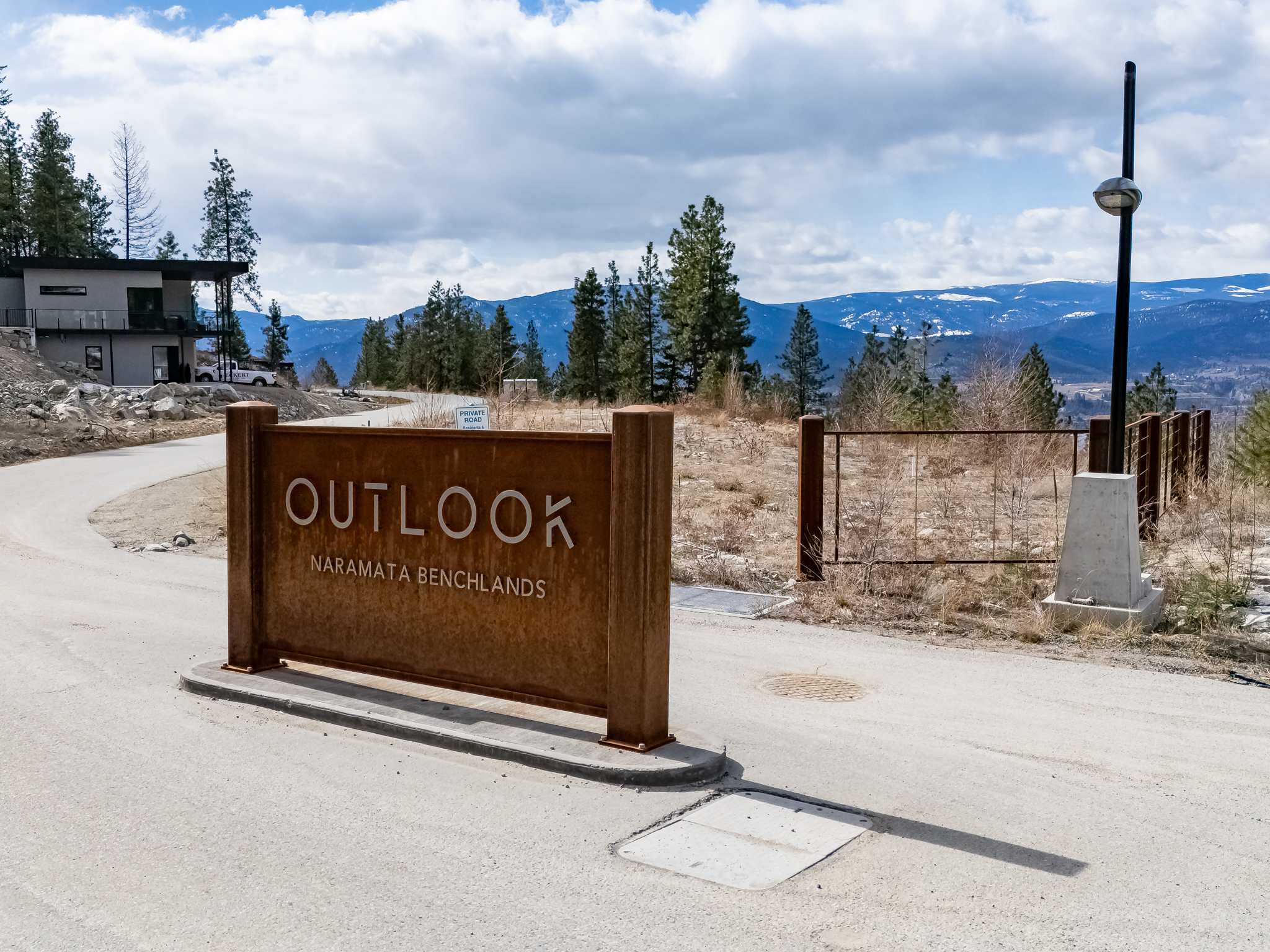 2965 Outlook Way Naramata V0H 1N0