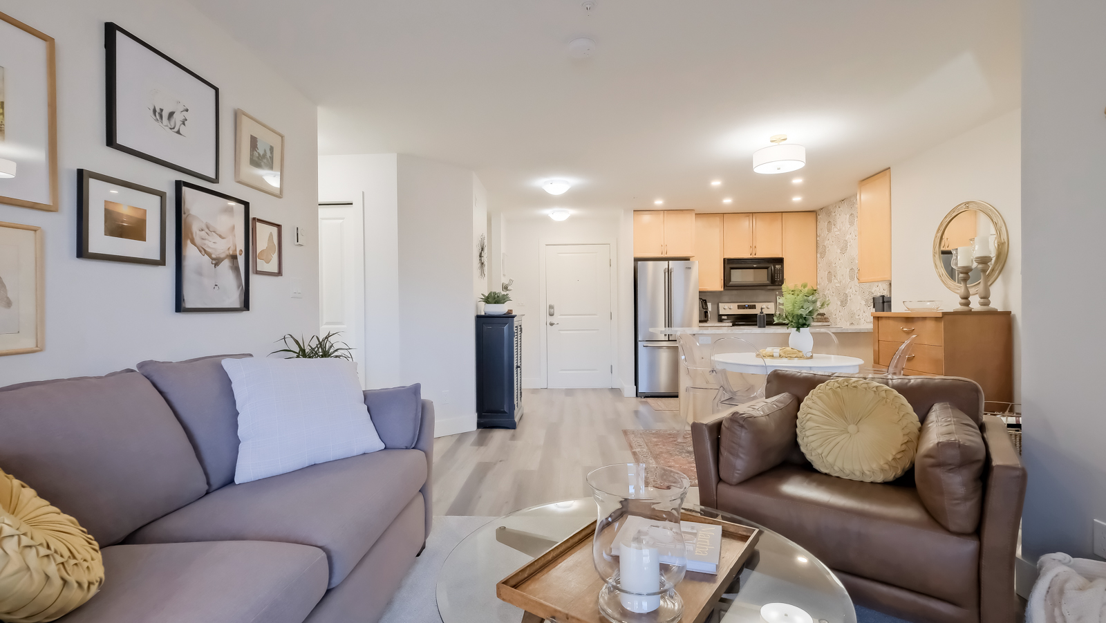 246 Hastings Avenue 209 Penticton V2A 2V6
