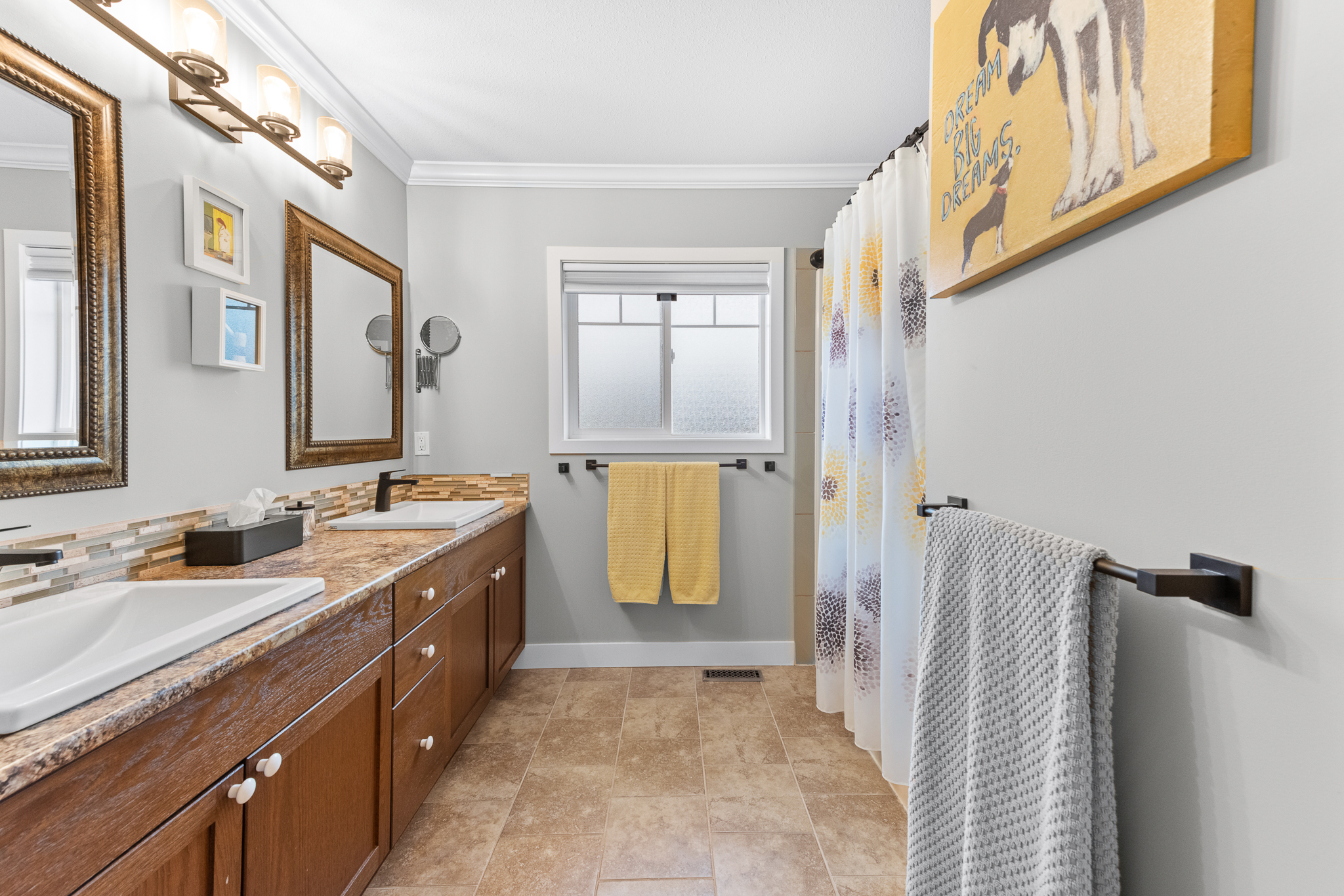 294 Bassett Street Penticton V2A 5W3