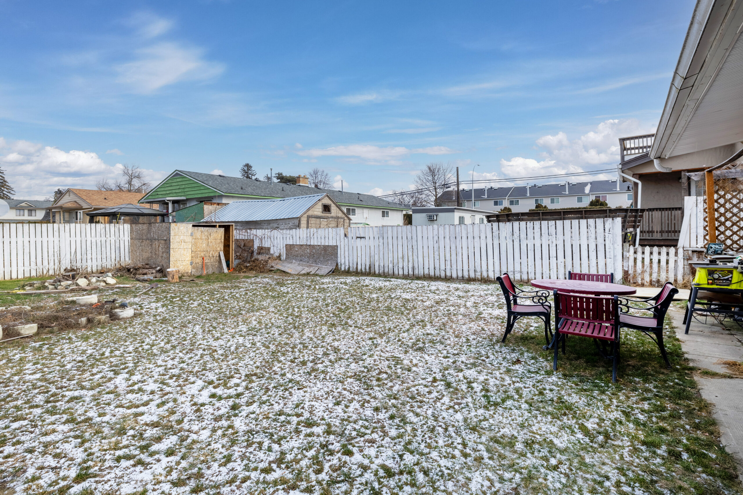 878 Cadder Avenue Kelowna V1Y 5N6