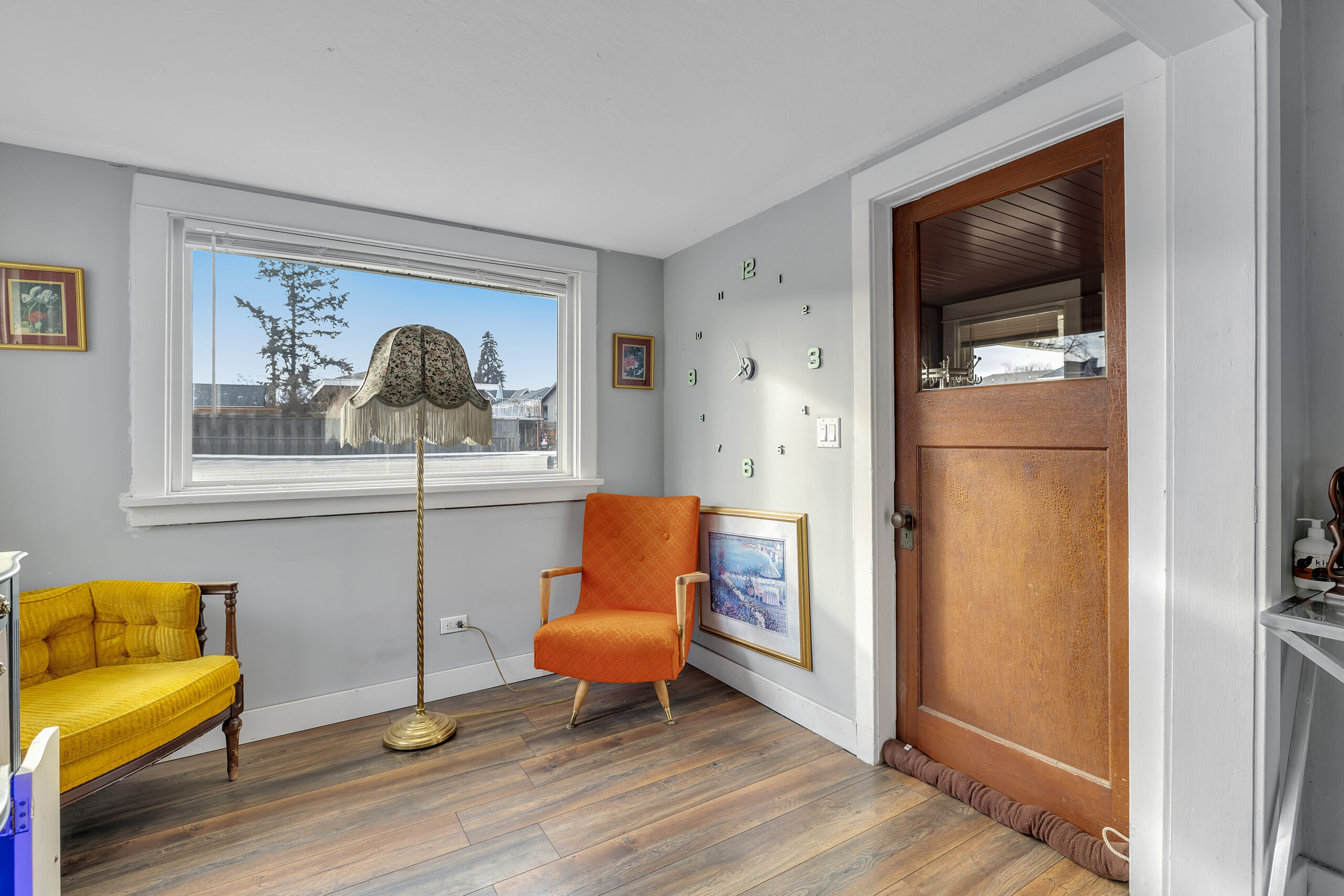 878 Cadder Avenue Kelowna V1Y 5N6