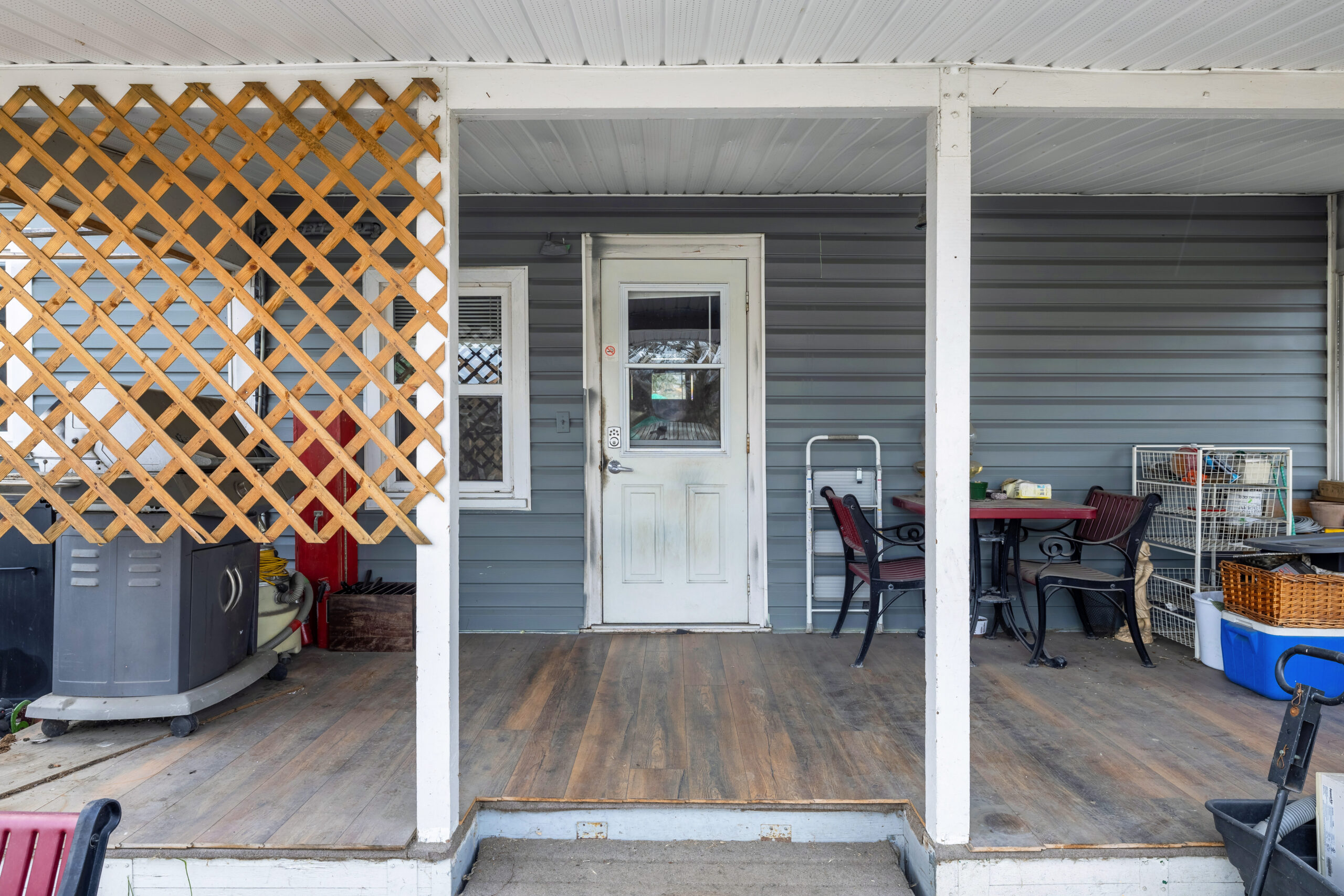 878 Cadder Avenue Kelowna V1Y 5N6