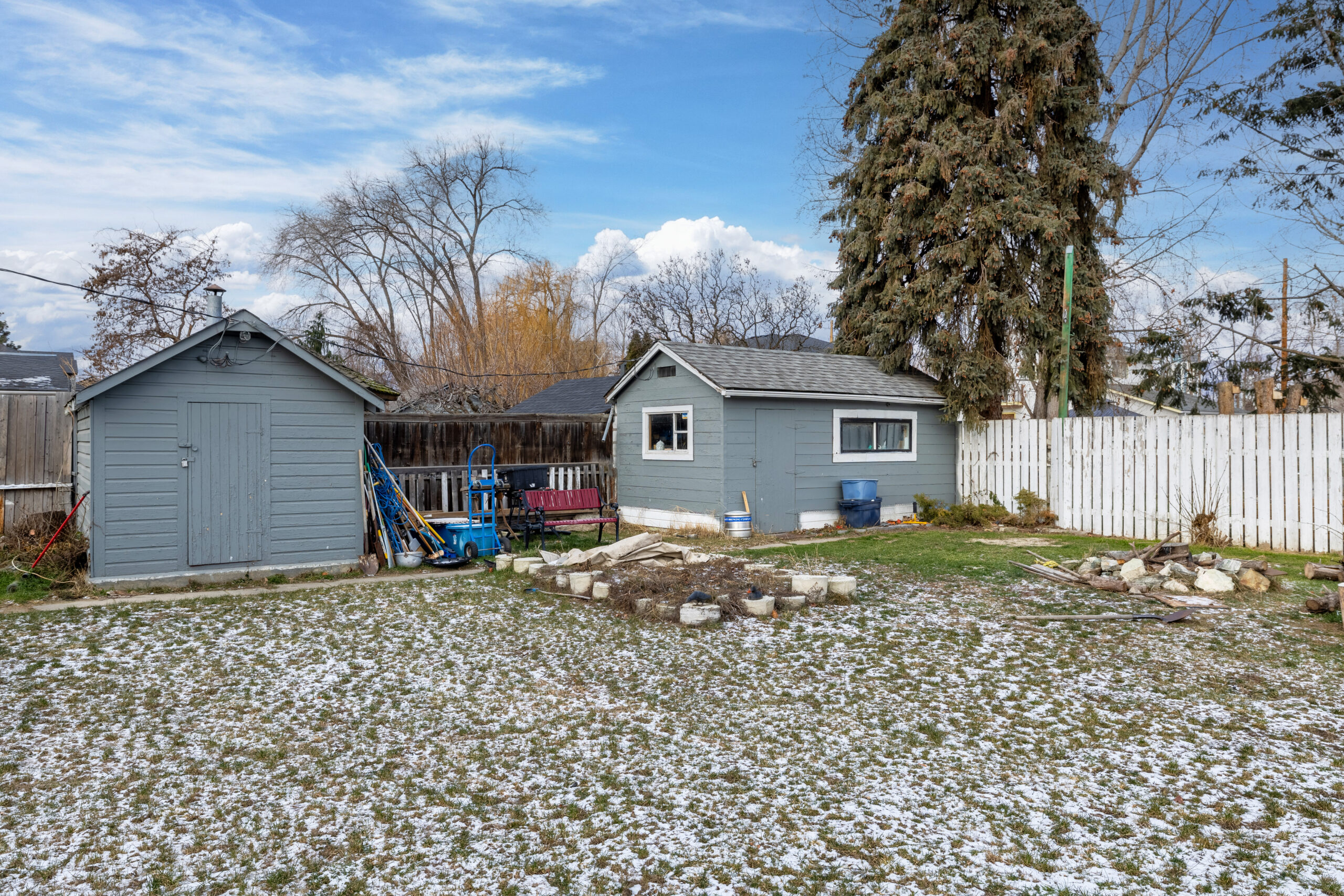 878 Cadder Avenue Kelowna V1Y 5N6