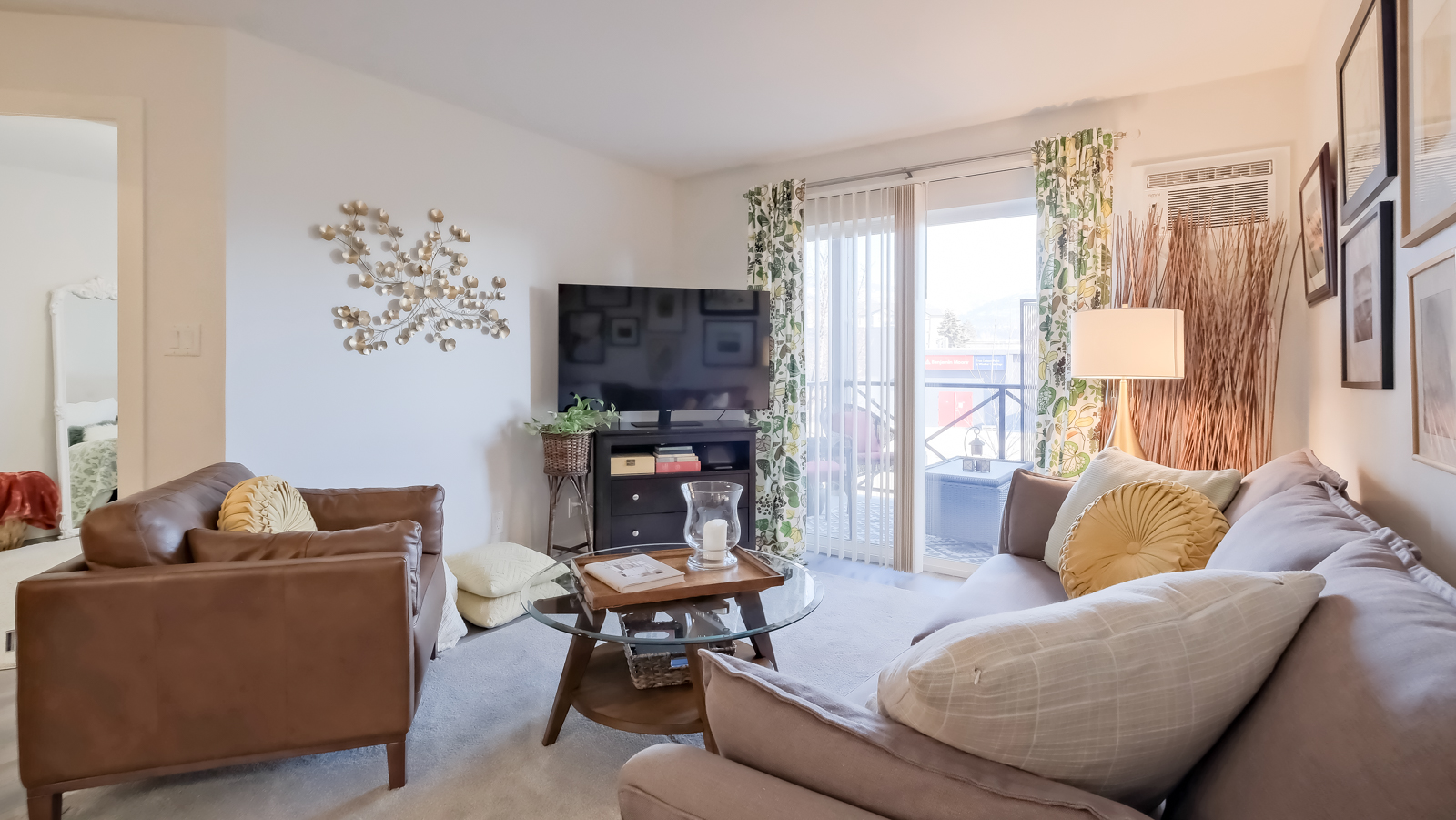246 Hastings Avenue 209 Penticton V2A 2V6