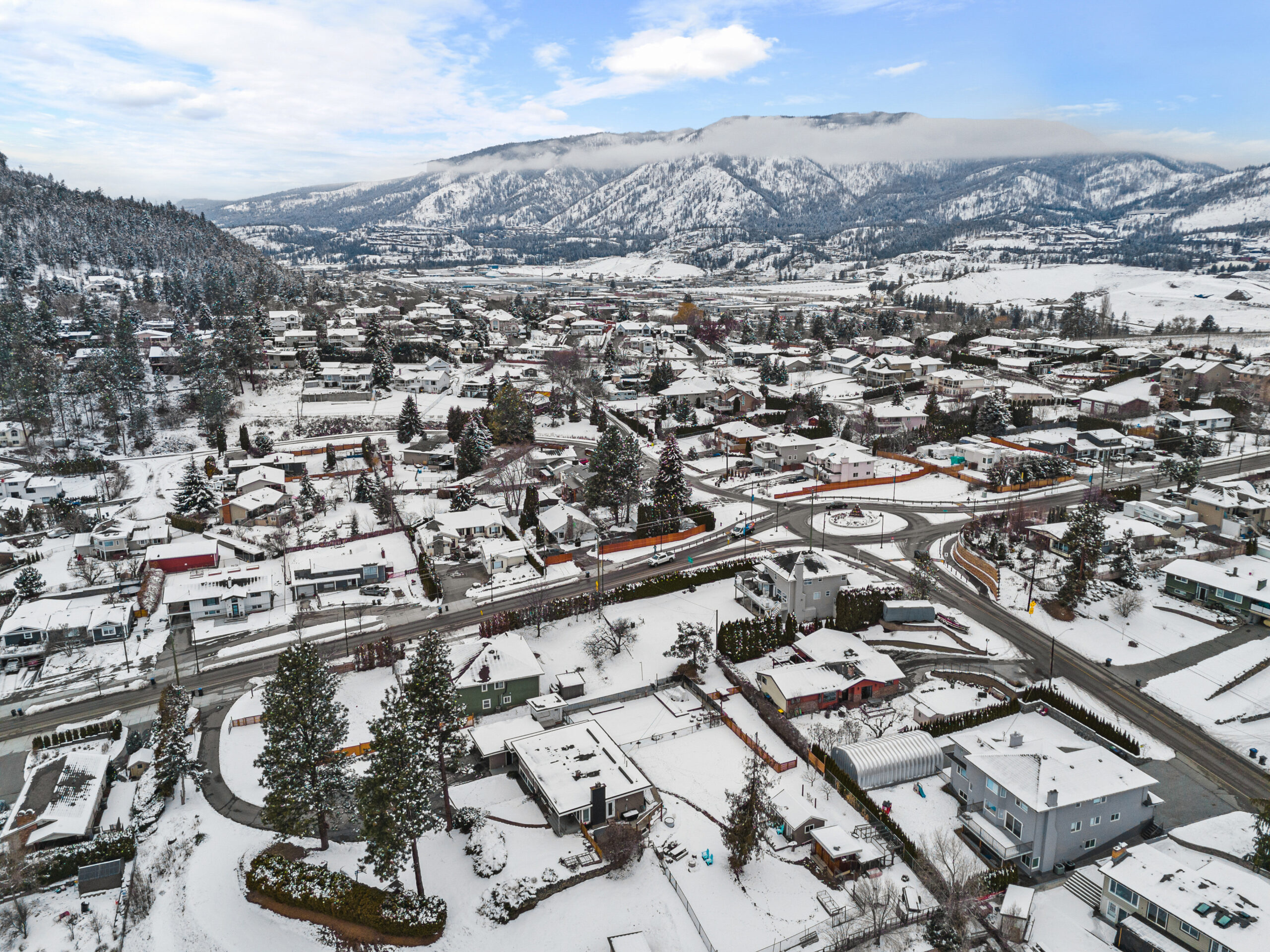 931 Anders Road West Kelowna V1Z 1K4