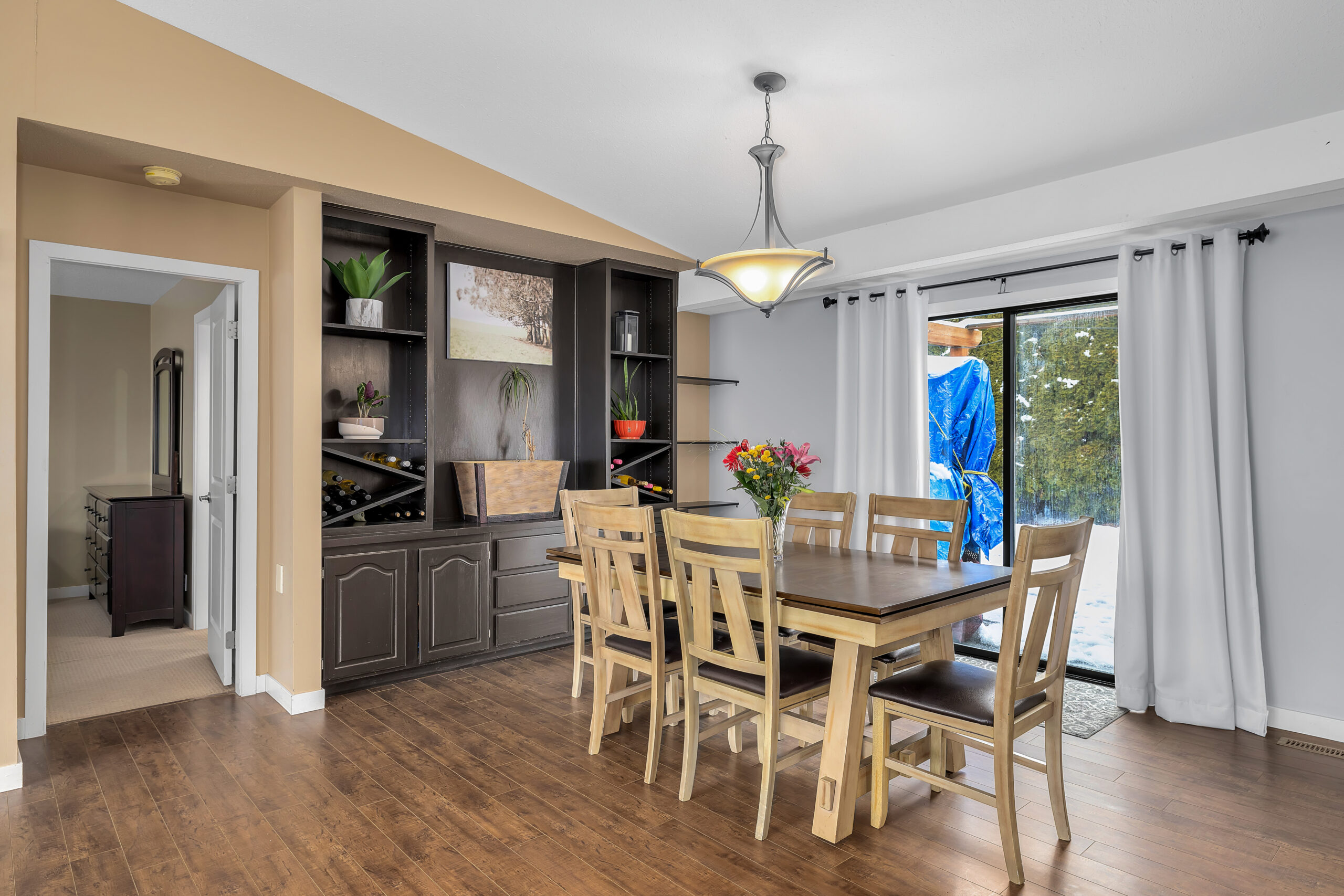 931 Anders Road West Kelowna V1Z 1K4