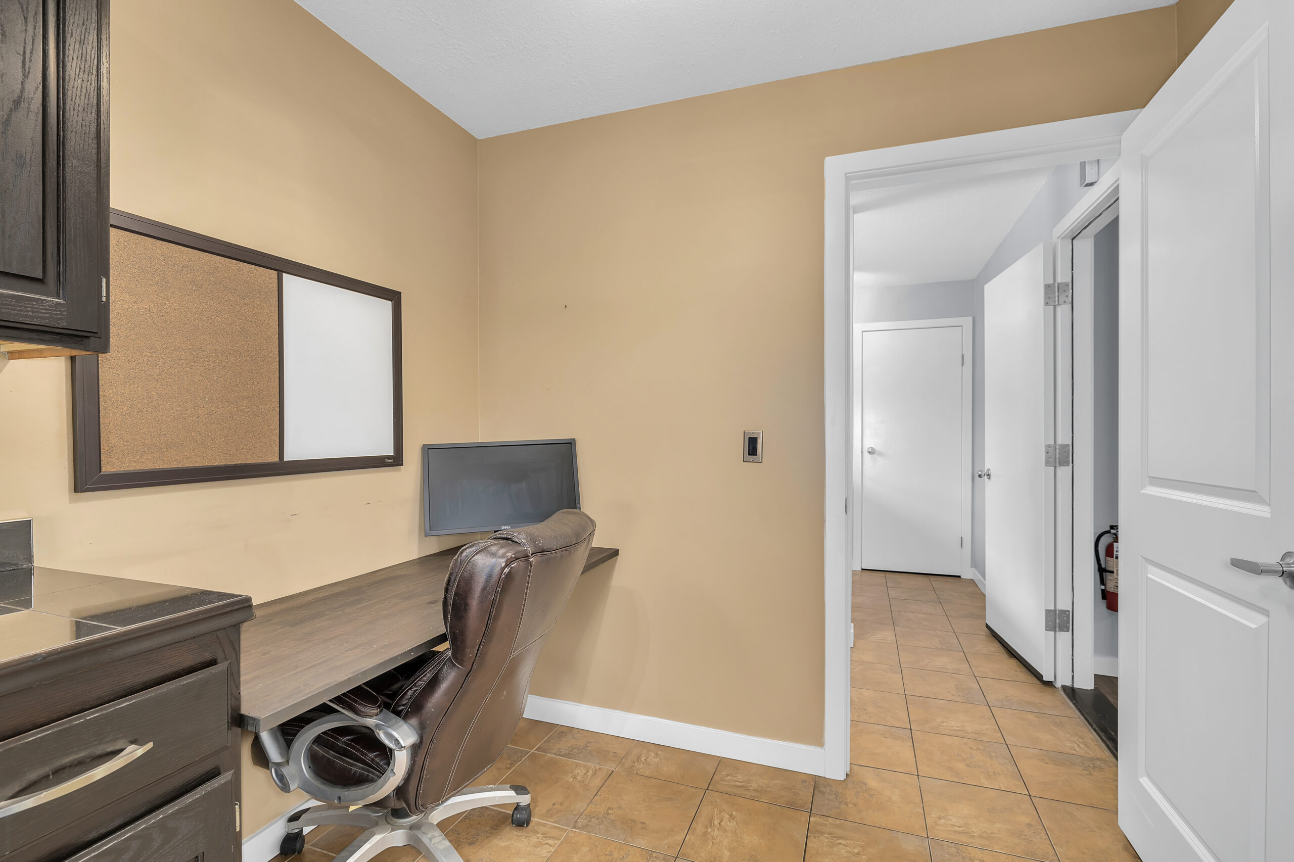 931 Anders Road West Kelowna V1Z 1K4