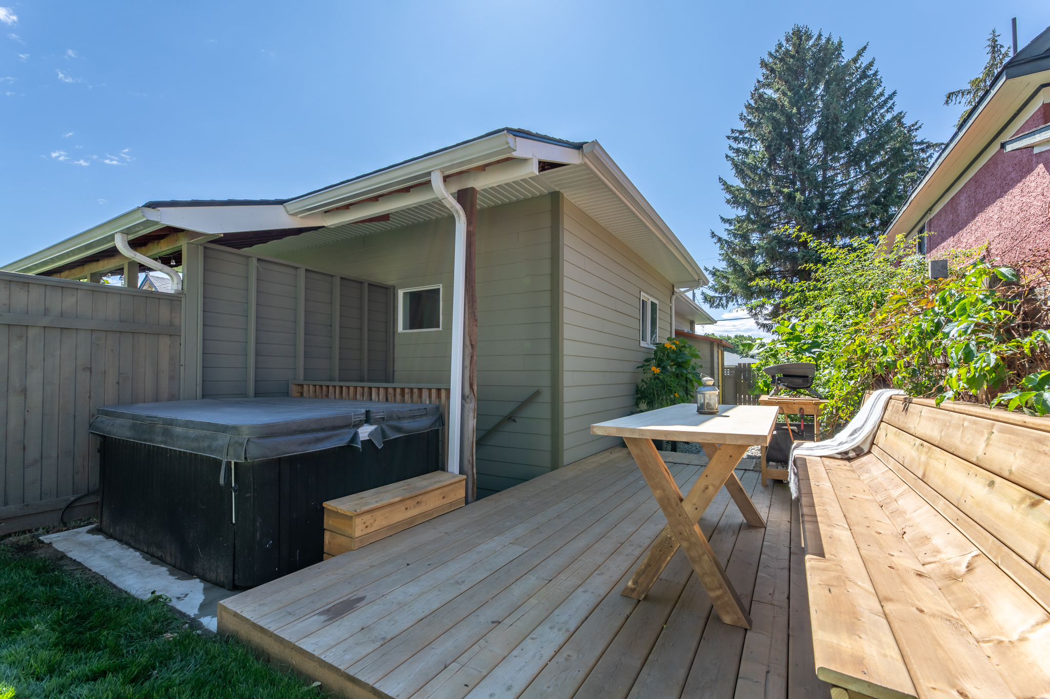 335 Woodruff Avenue Penticton V2A 2H6