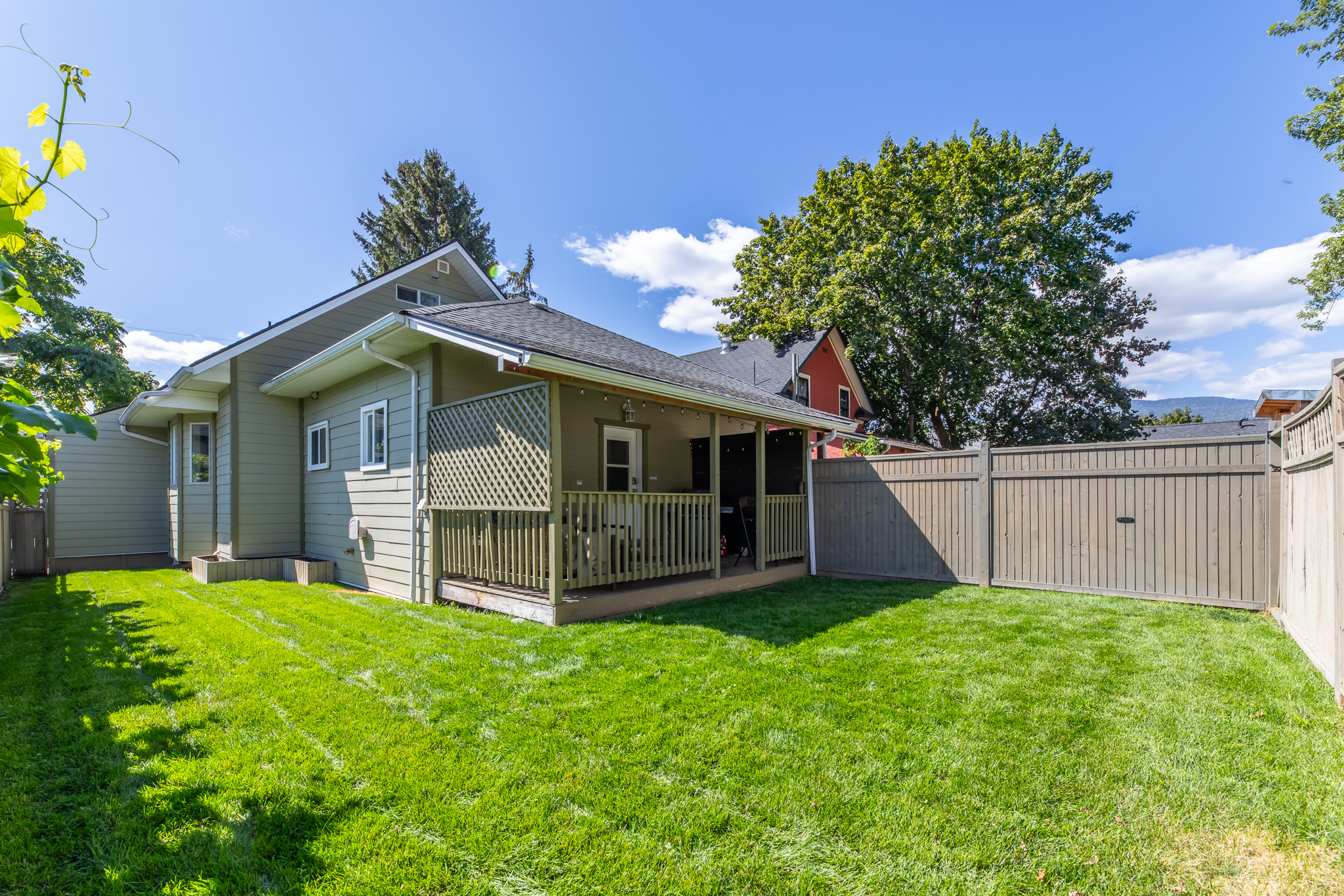 335 Woodruff Avenue Penticton V2A 2H6