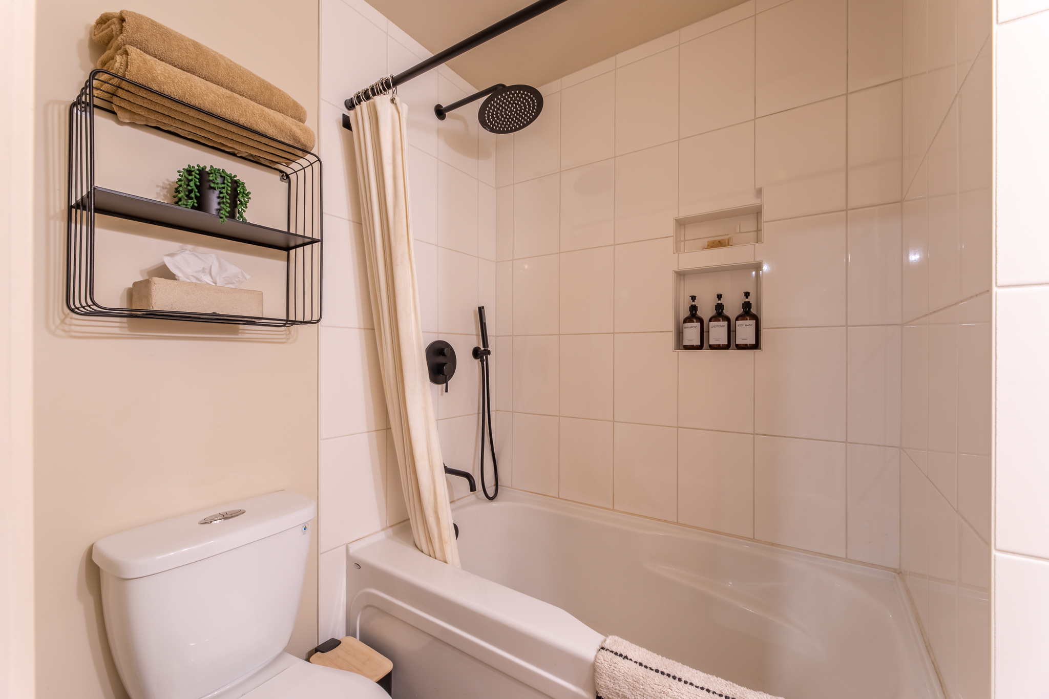 335 Woodruff Avenue Penticton V2A 2H6