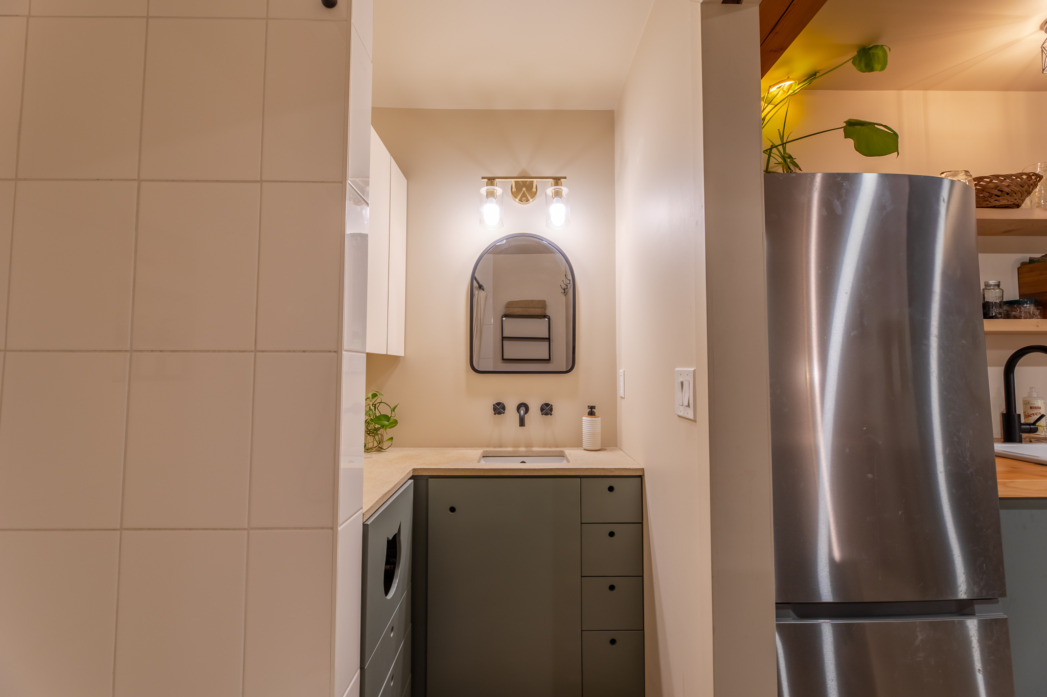 335 Woodruff Avenue Penticton V2A 2H6