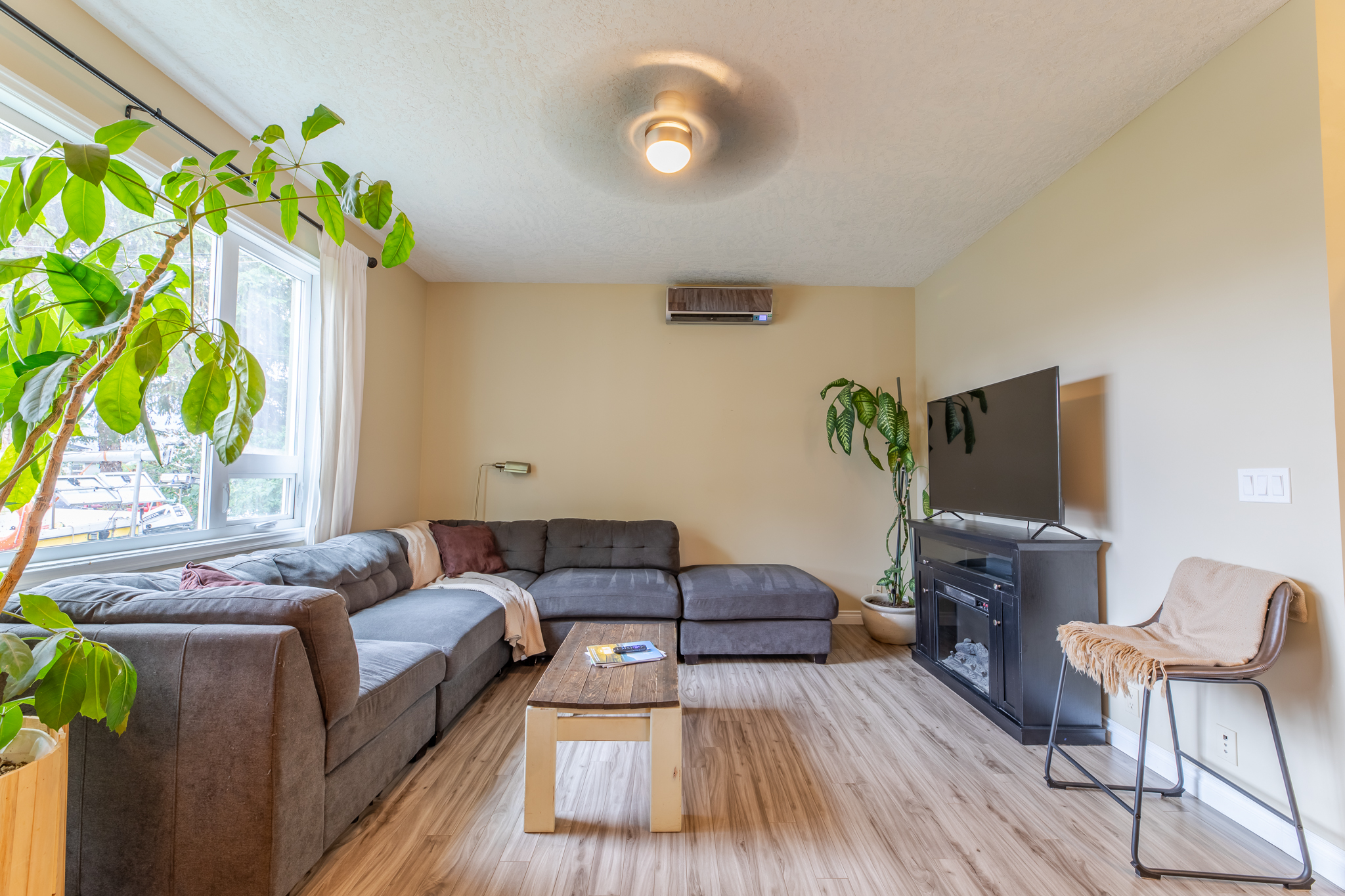 335 Woodruff Avenue Penticton V2A 2H6