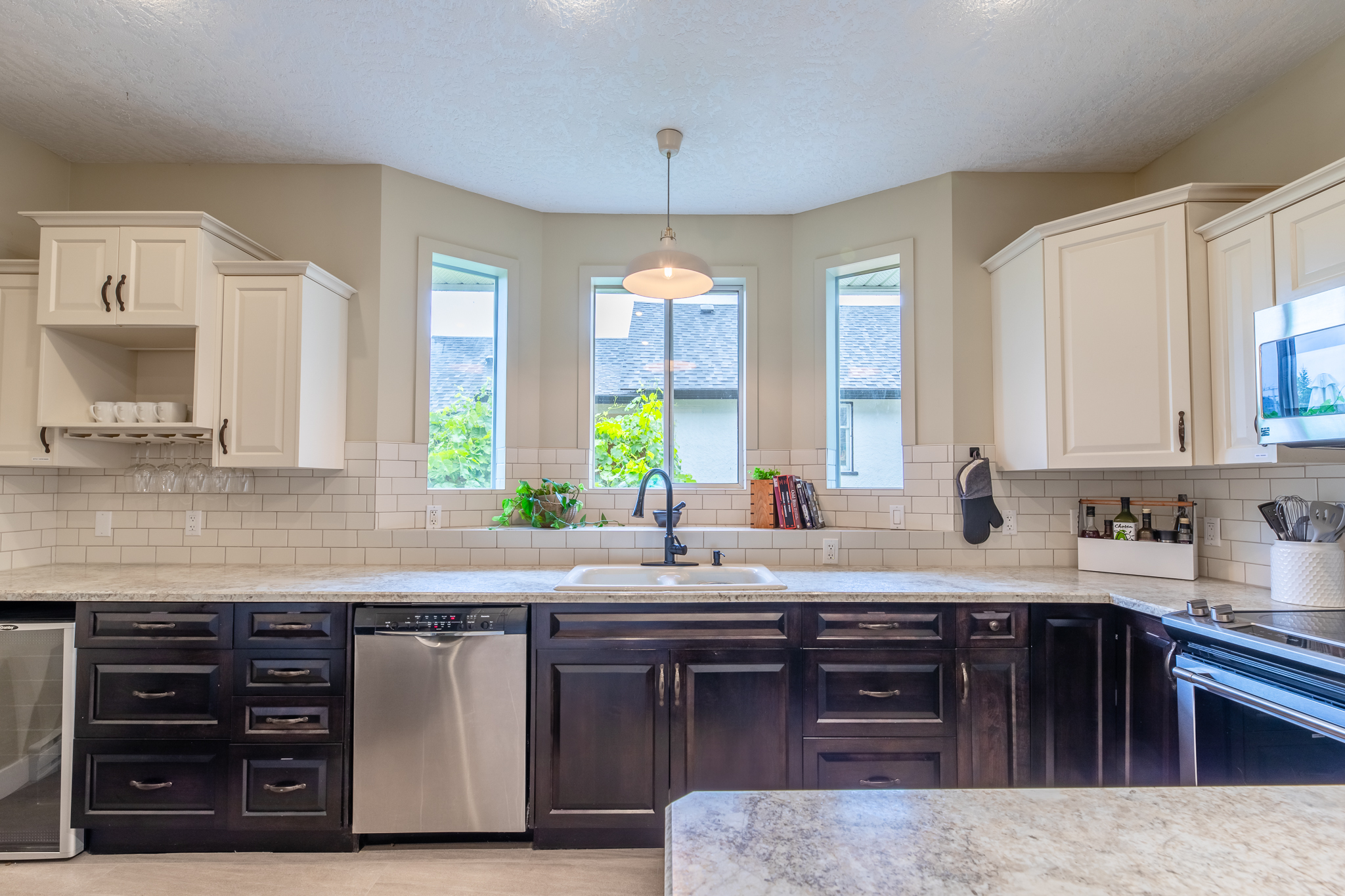 335 Woodruff Avenue Penticton V2A 2H6