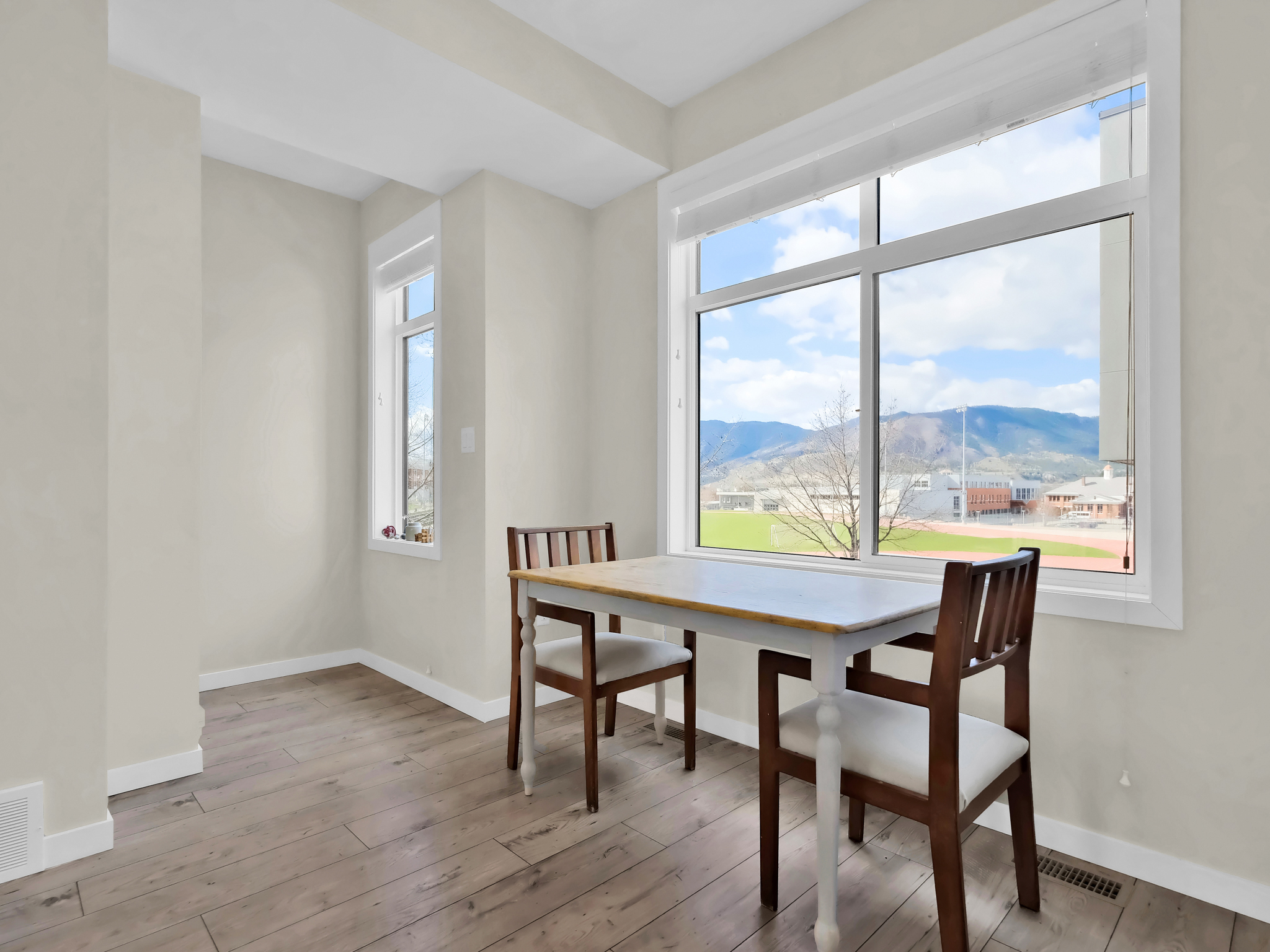 388 Eckhardt Avenue 123 Penticton V2A 1Z2