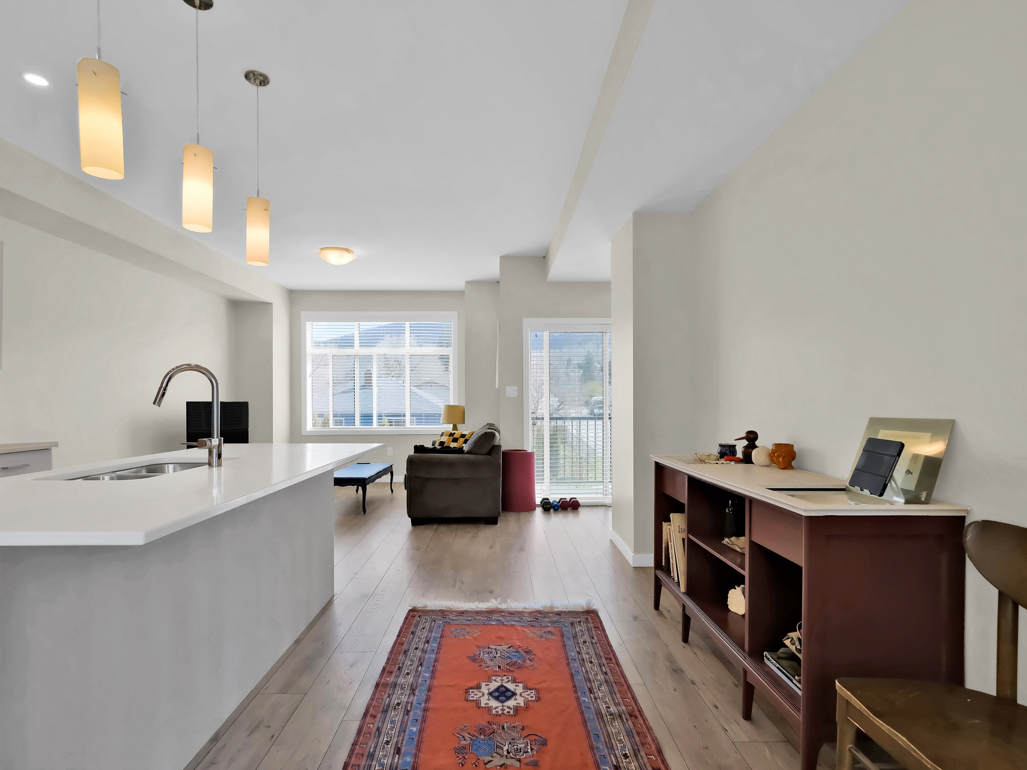 388 Eckhardt Avenue 123 Penticton V2A 1Z2