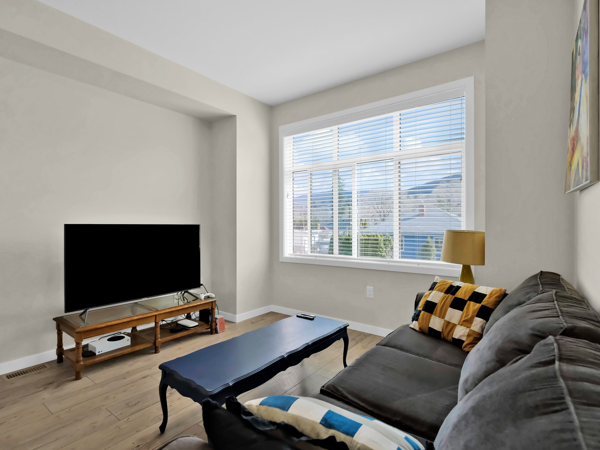 388 Eckhardt Avenue 123 Penticton V2A 1Z2