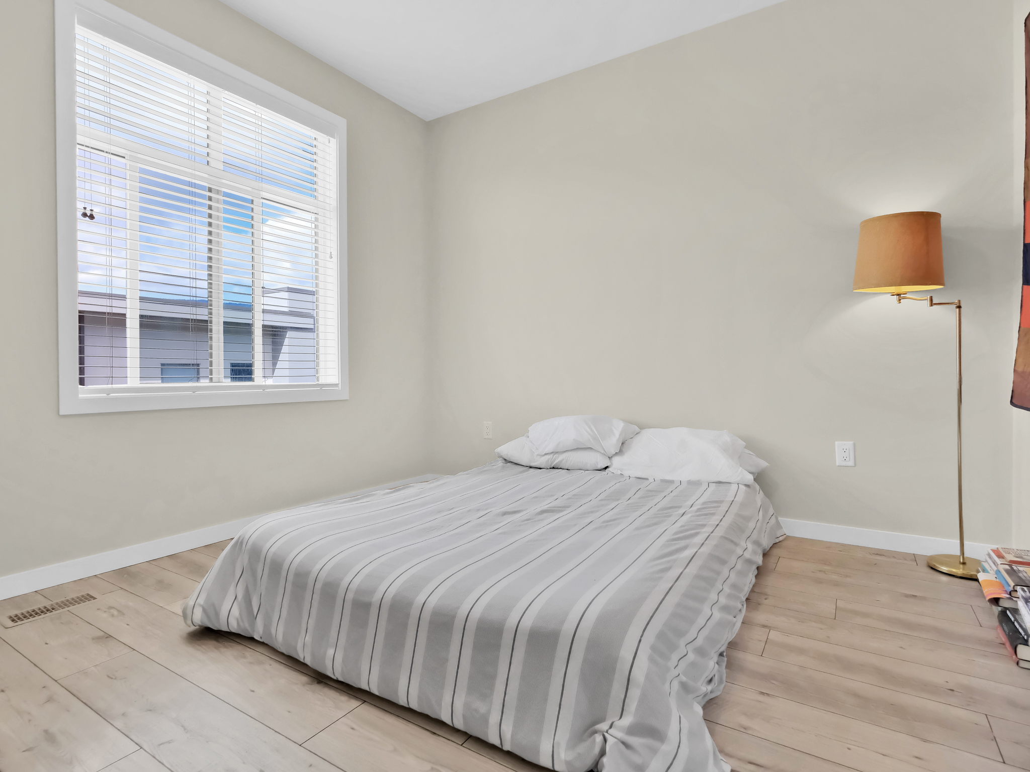 388 Eckhardt Avenue 123 Penticton V2A 1Z2
