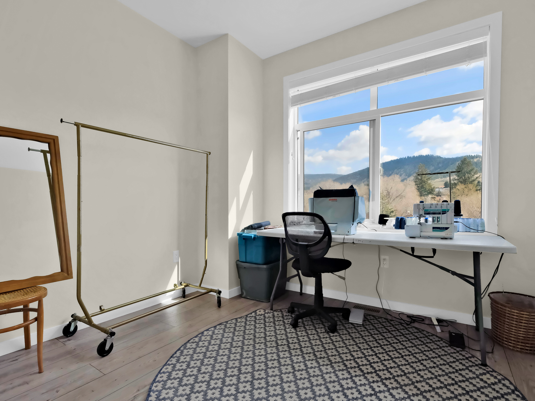 388 Eckhardt Avenue 123 Penticton V2A 1Z2
