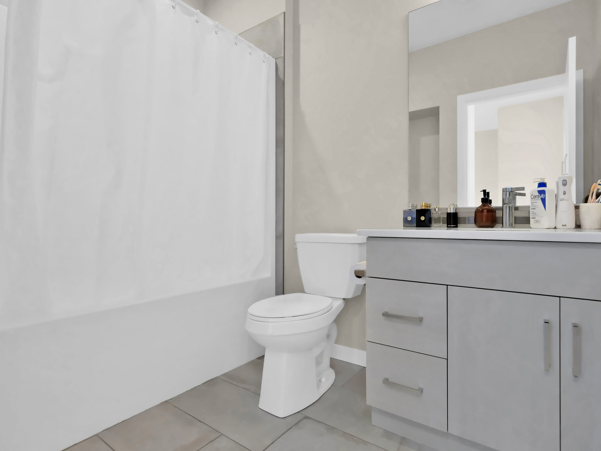 388 Eckhardt Avenue 123 Penticton V2A 1Z2