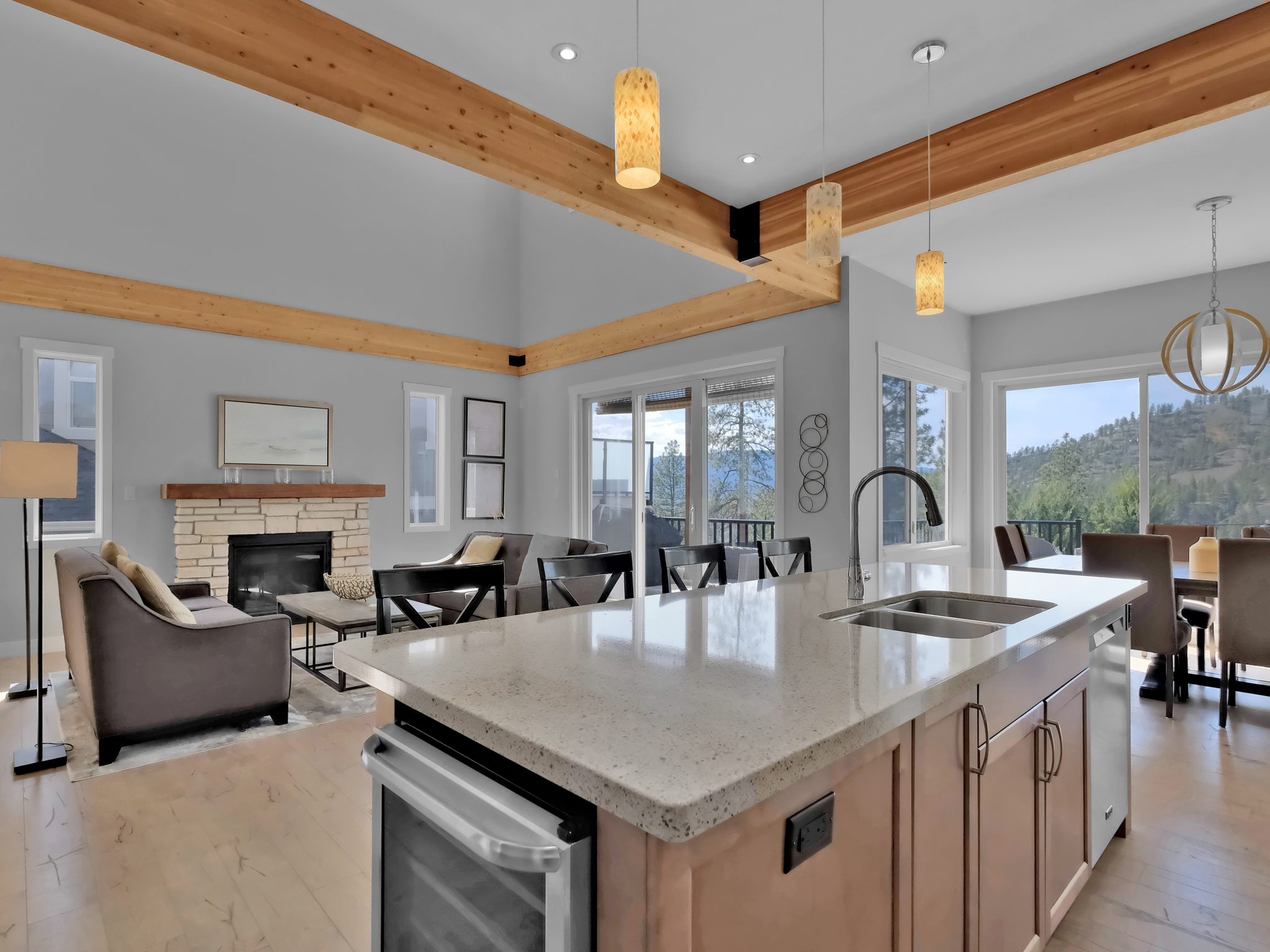 2113 Lawrence Avenue Penticton V2A 9G6