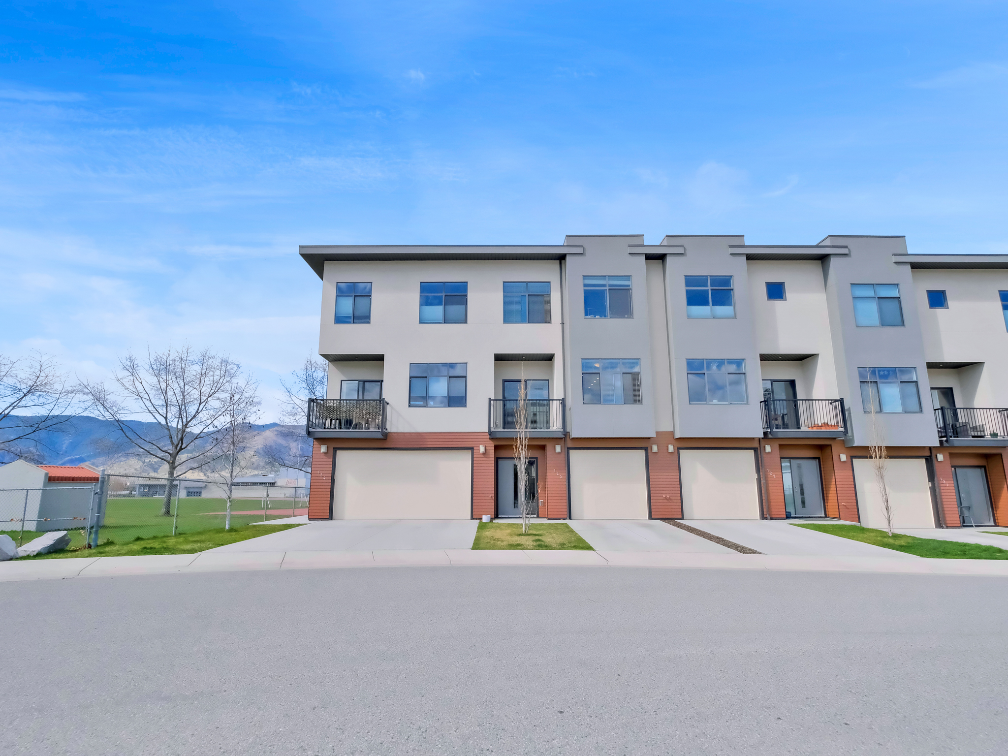 388 Eckhardt Avenue 123 Penticton V2A 1Z2