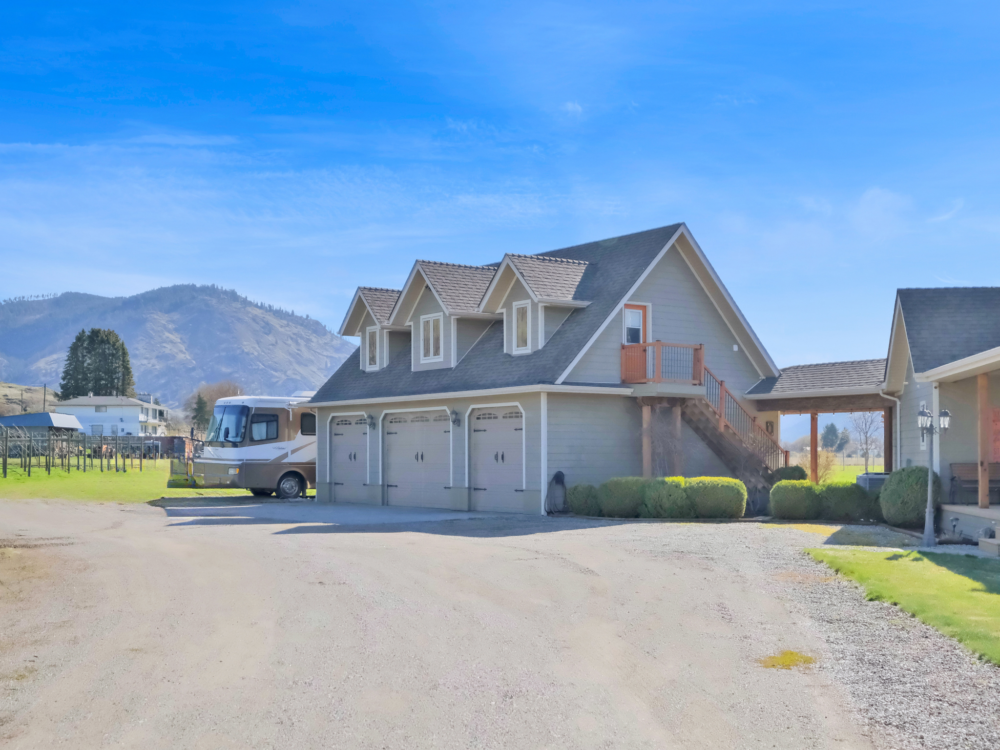 6240 Nursery Road Grand Forks V0H 1H9