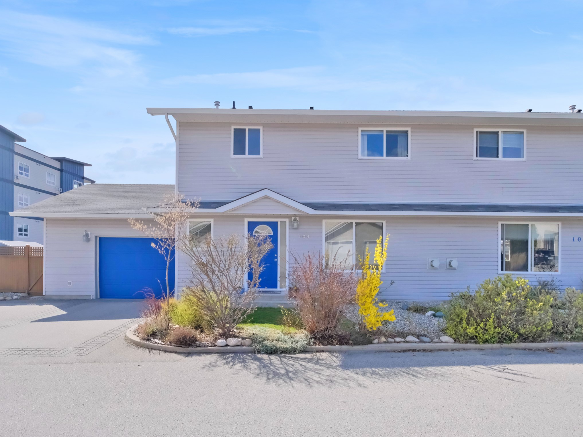 102 Regina Avenue 104 Penticton V2A 2K8