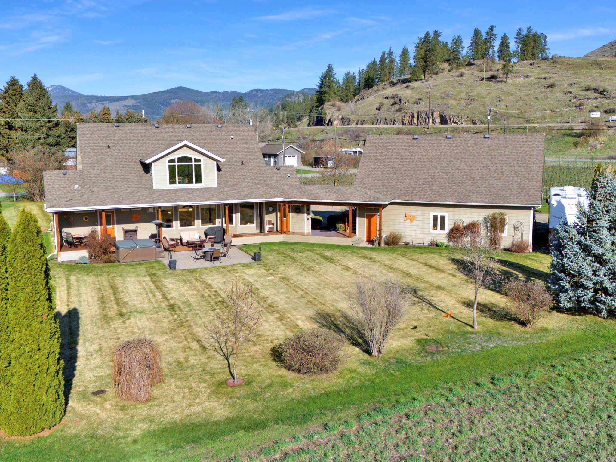 6240 Nursery Road Grand Forks V0H 1H9