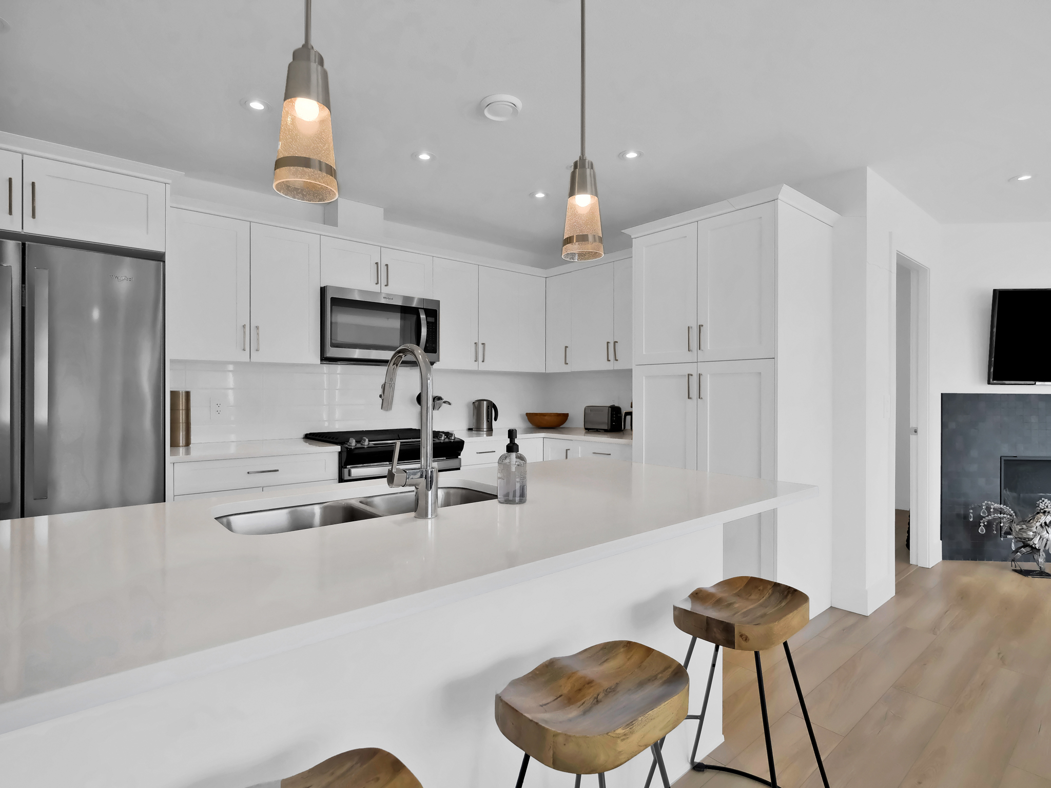 3362 Skaha Lake Road 407 Penticton V2A 6G4
