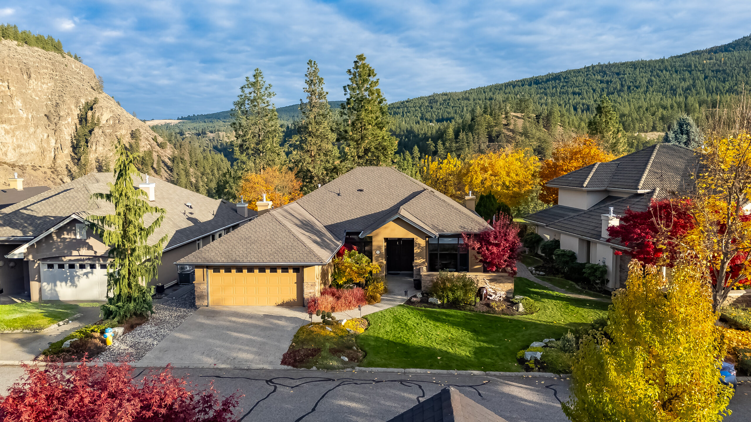 3869 Gallaghers Parkway Kelowna V1W 3Z8