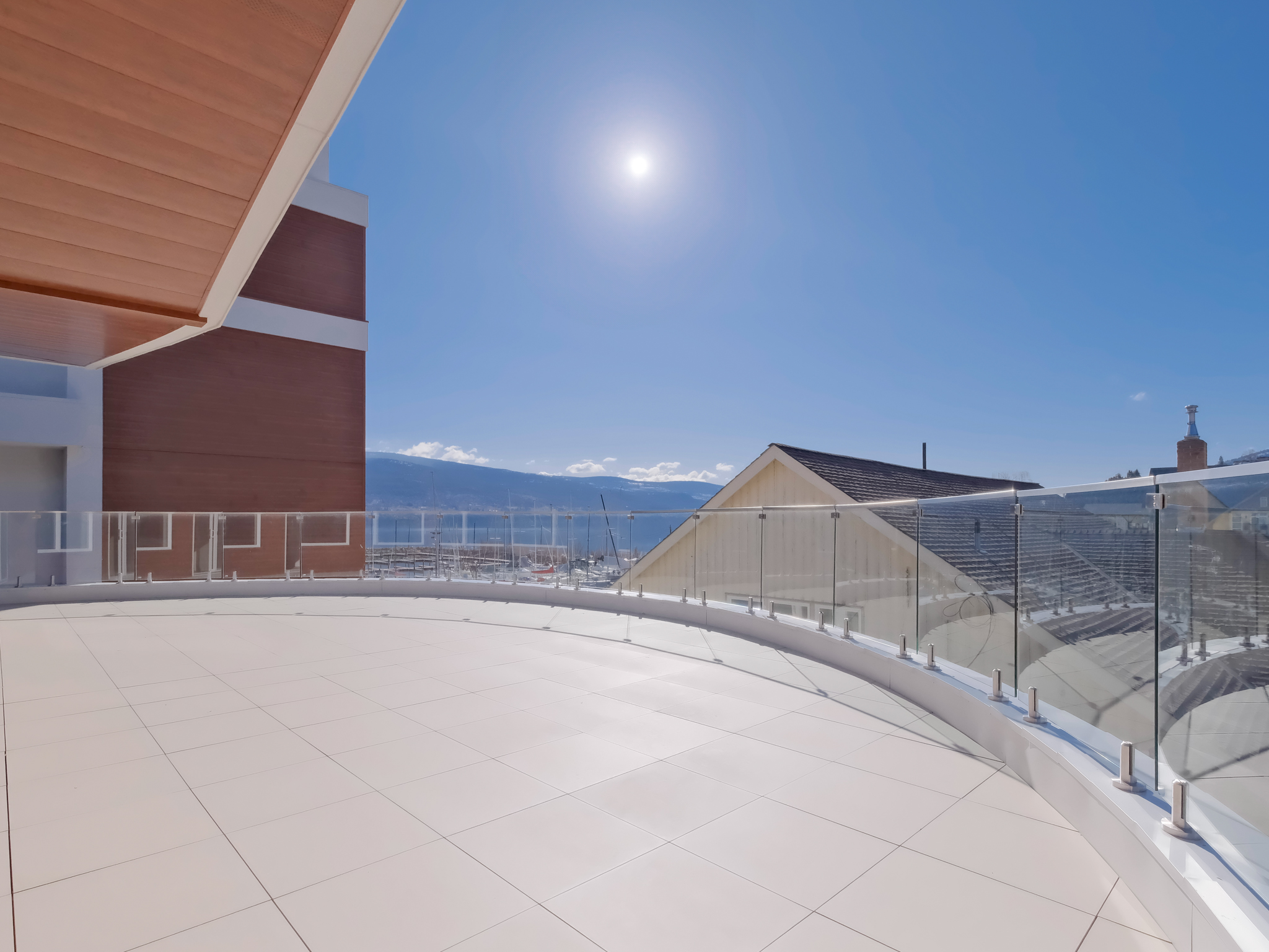 13417 Lakeshore Drive S 201 Summerland V0H 1Z1