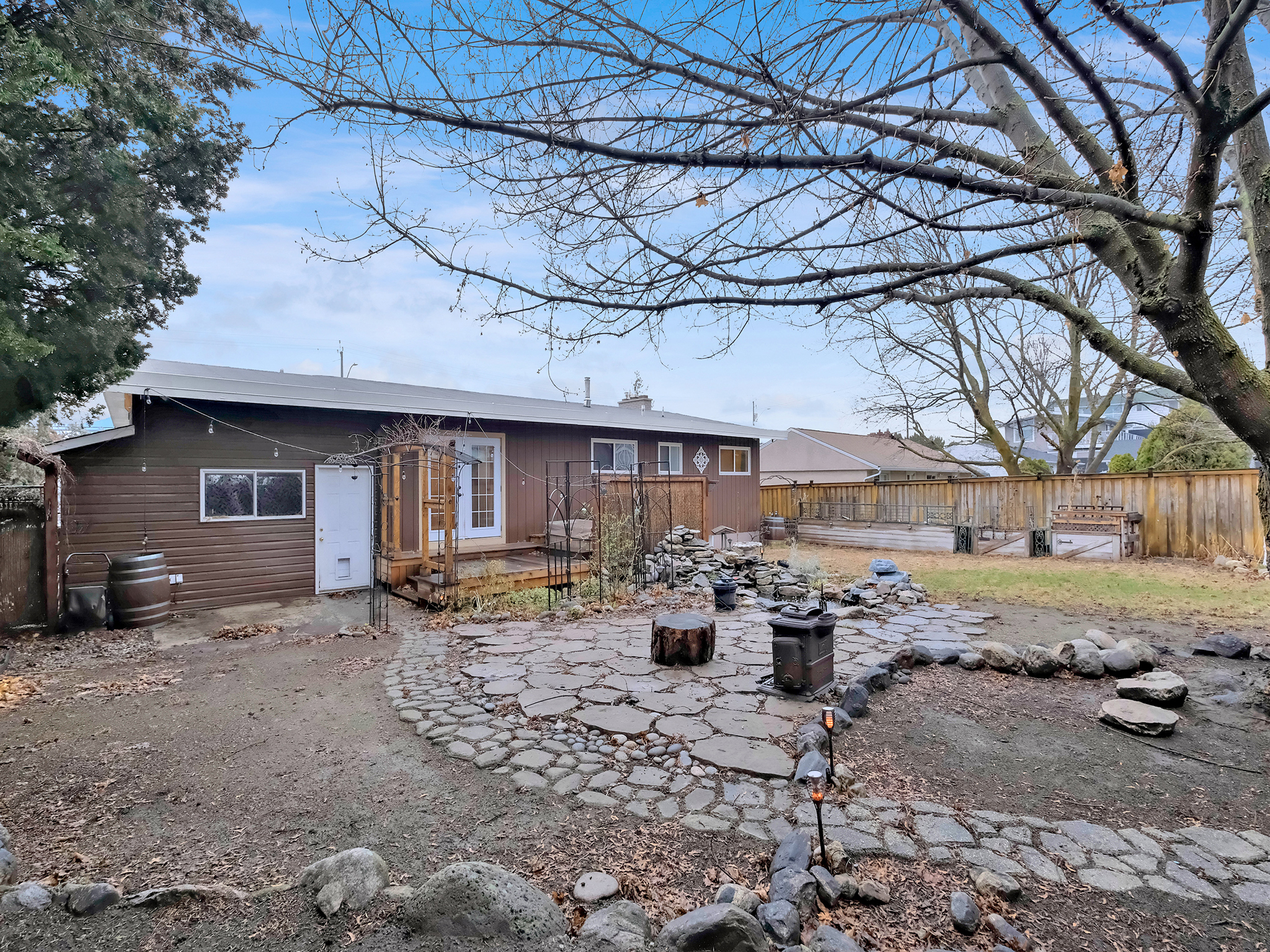 1462 Montreal Street Penticton V2A 3Z9
