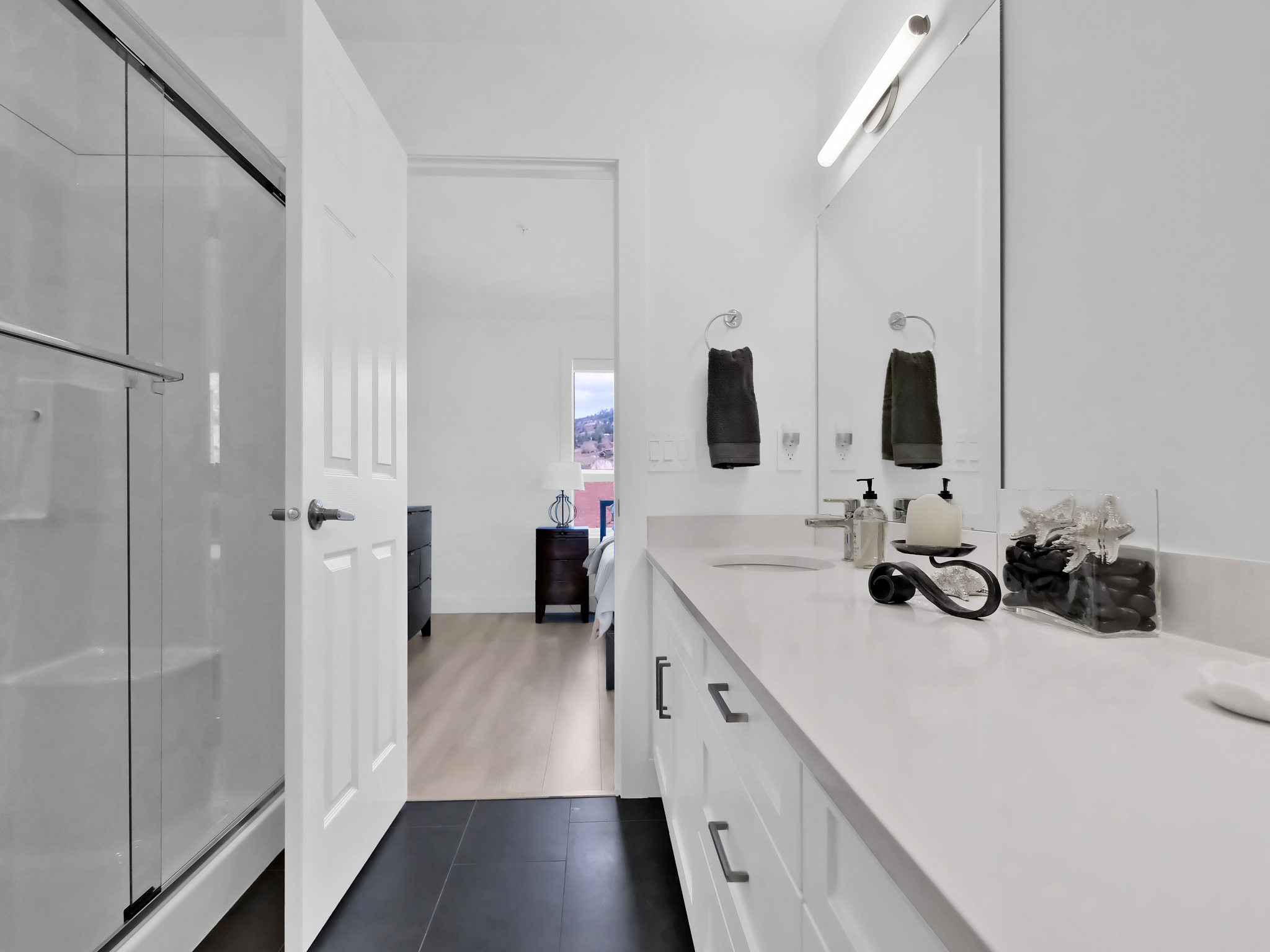 3362 Skaha Lake Road 407 Penticton V2A 6G4