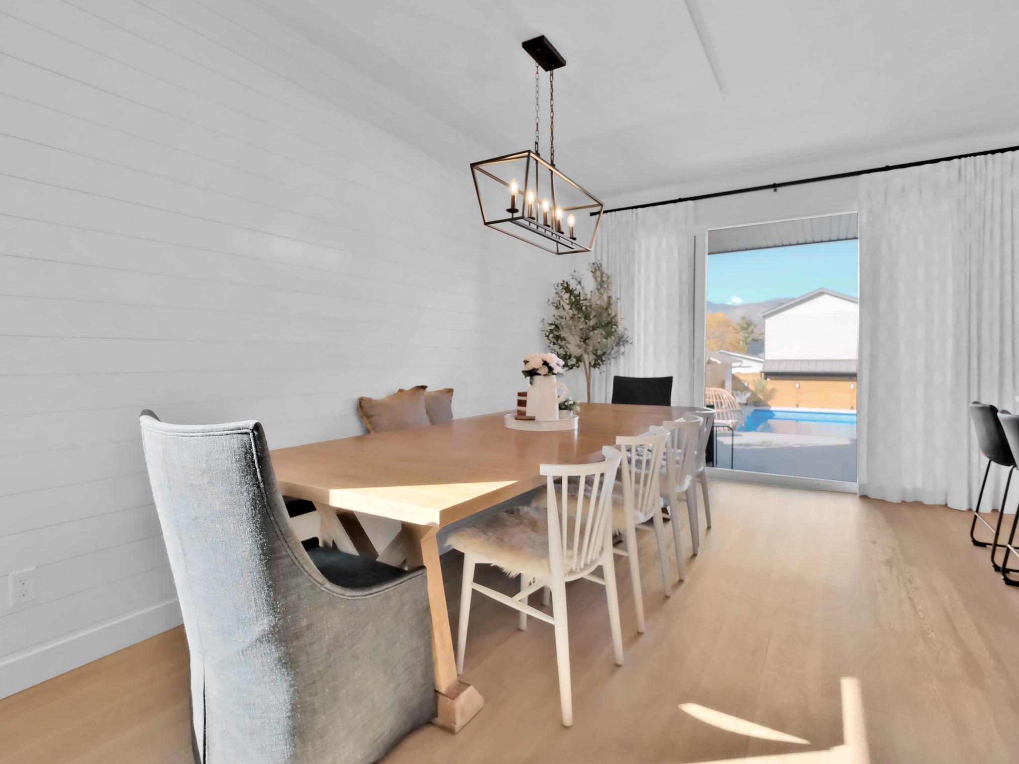 1273 Edgewood Drive Penticton V2A 4A9