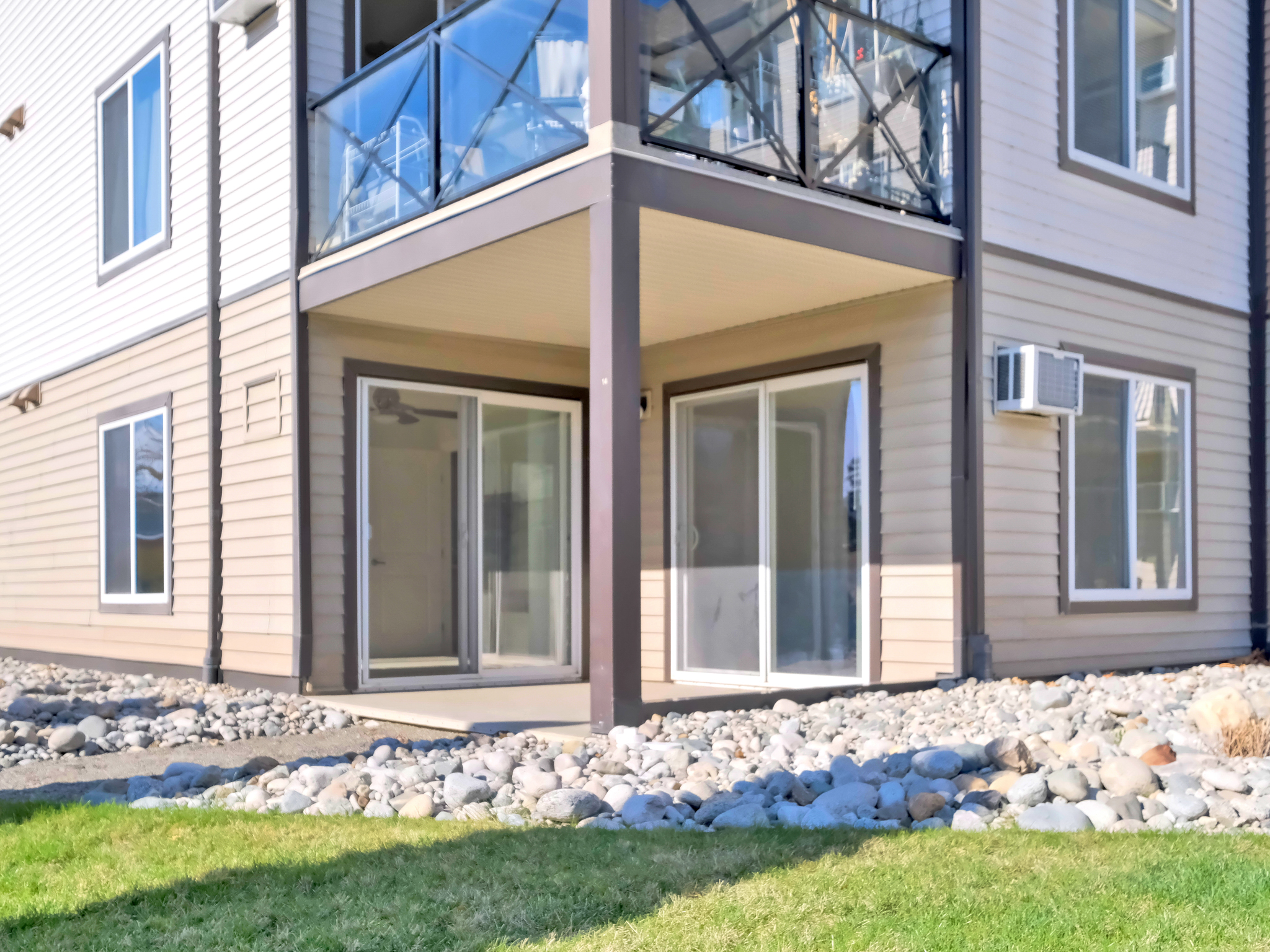 246 Hastings Avenue 114 Penticton V2A 2V6