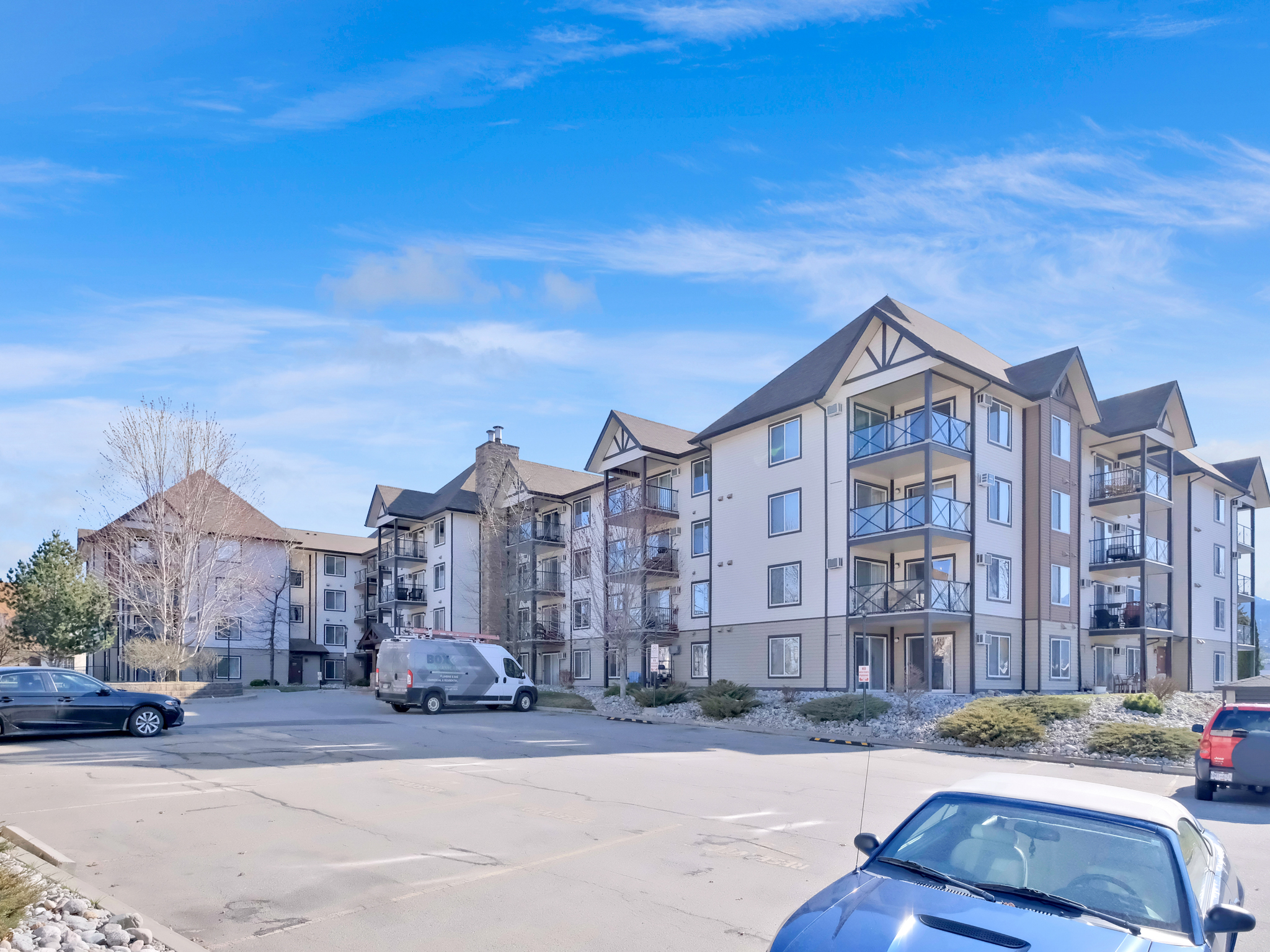 246 Hastings Avenue 114 Penticton V2A 2V6