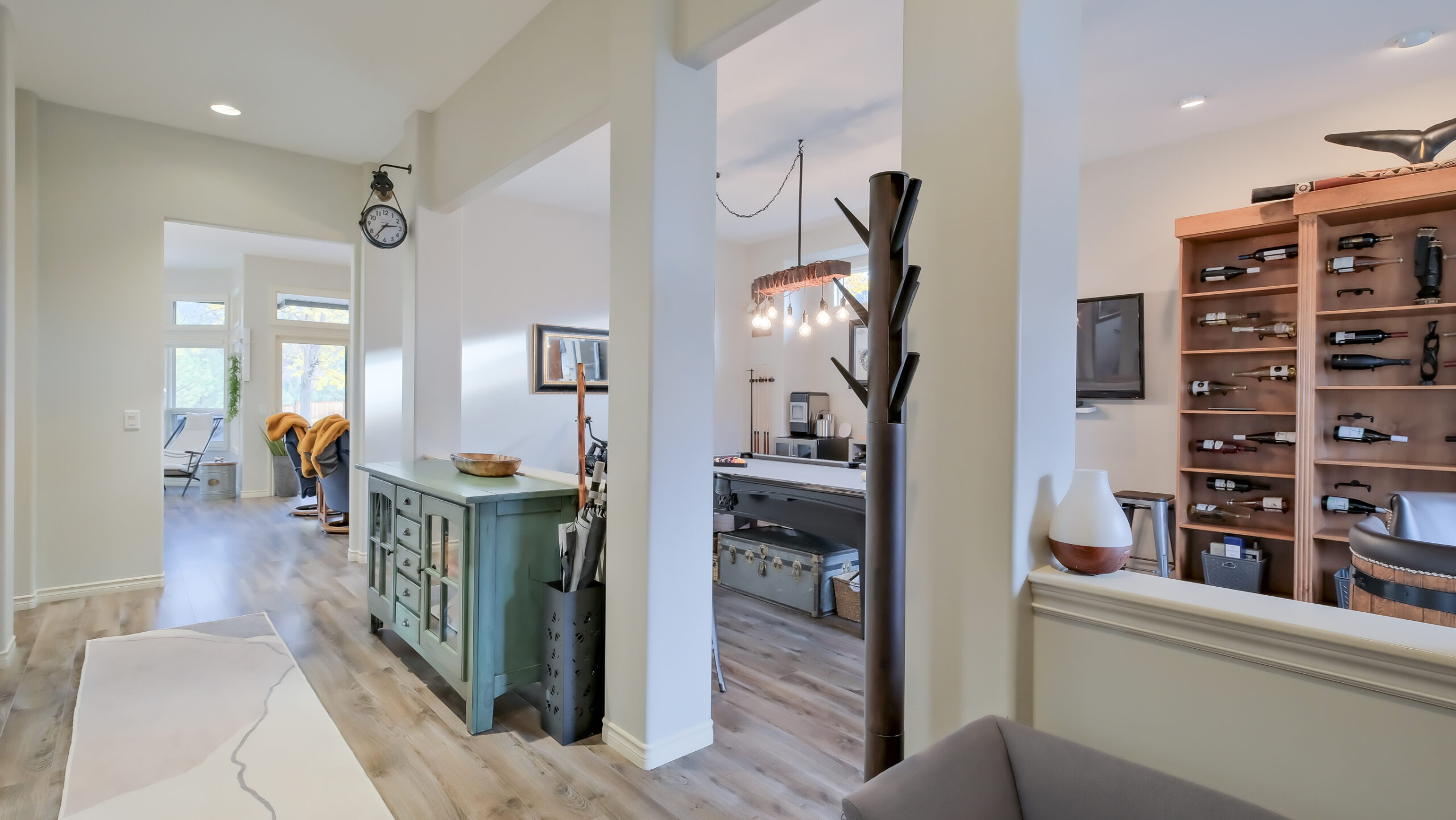 3869 Gallaghers Parkway Kelowna V1W 3Z8