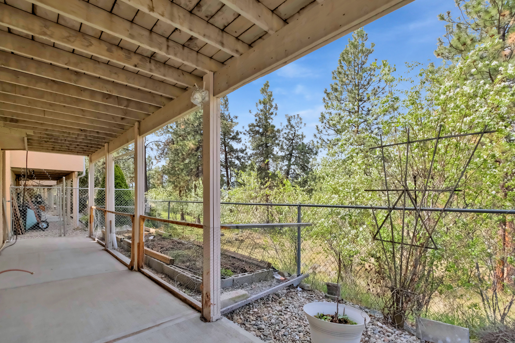 1634 Carmi Avenue 143 Penticton V2A 8K5