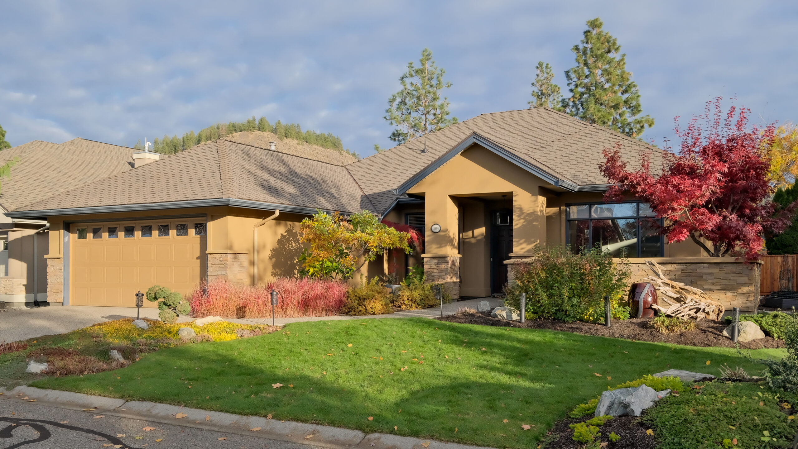 3869 Gallaghers Parkway Kelowna V1W 3Z8