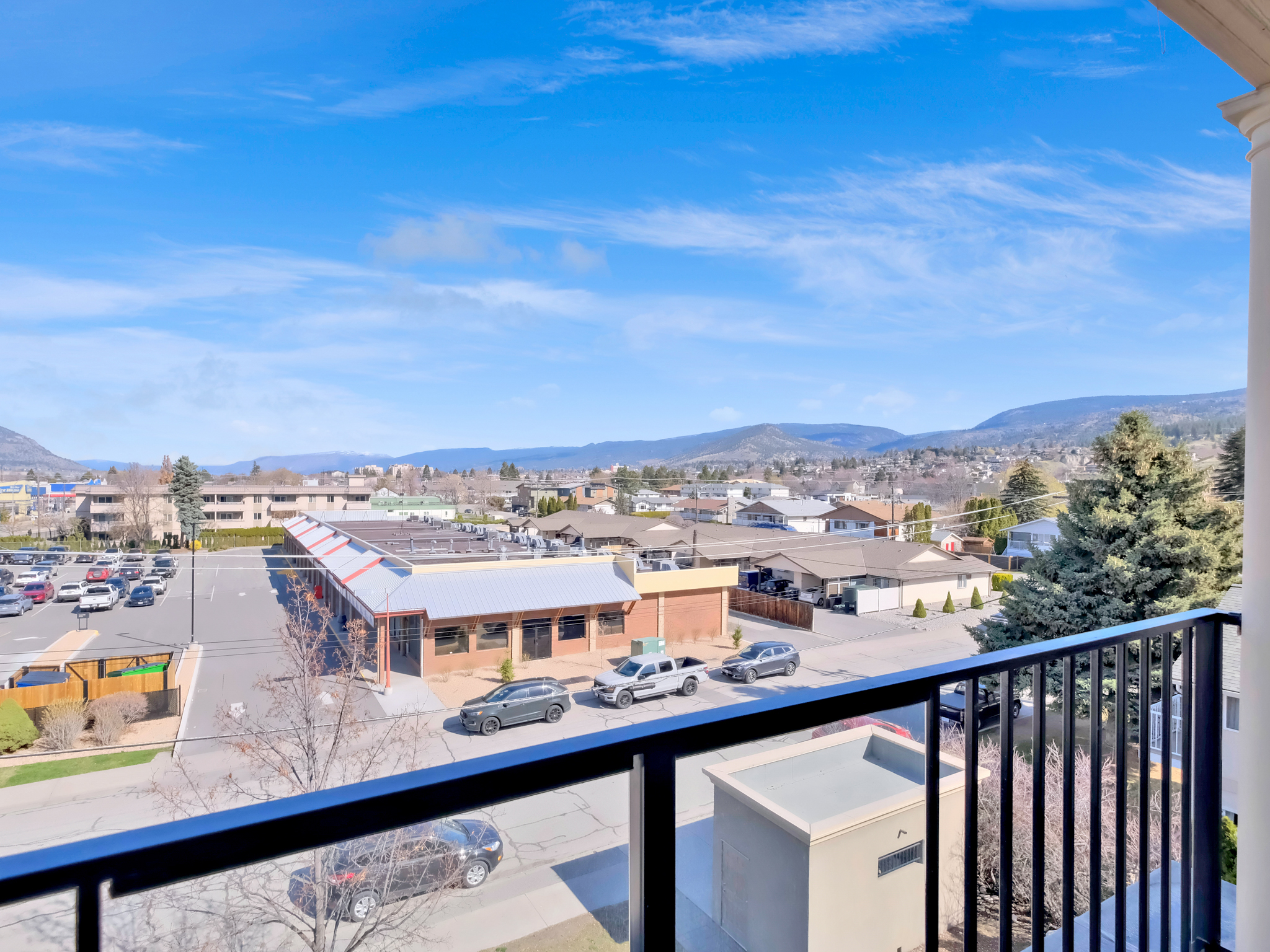 250 Waterford Avenue 311 Penticton V2A 3T8