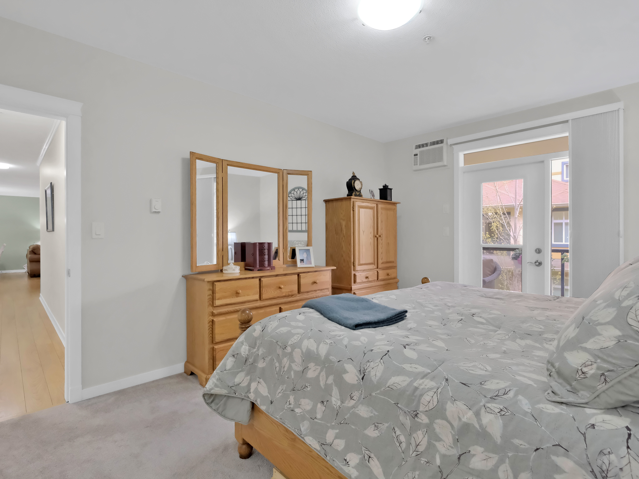 305 Whitman Road 205 Kelowna V1V 2P3