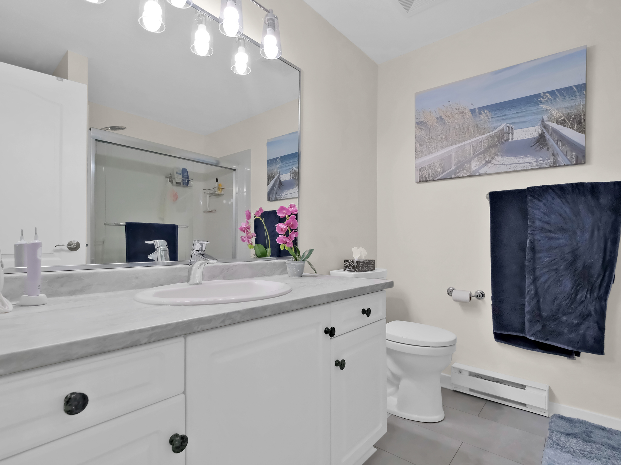 305 Whitman Road 205 Kelowna V1V 2P3