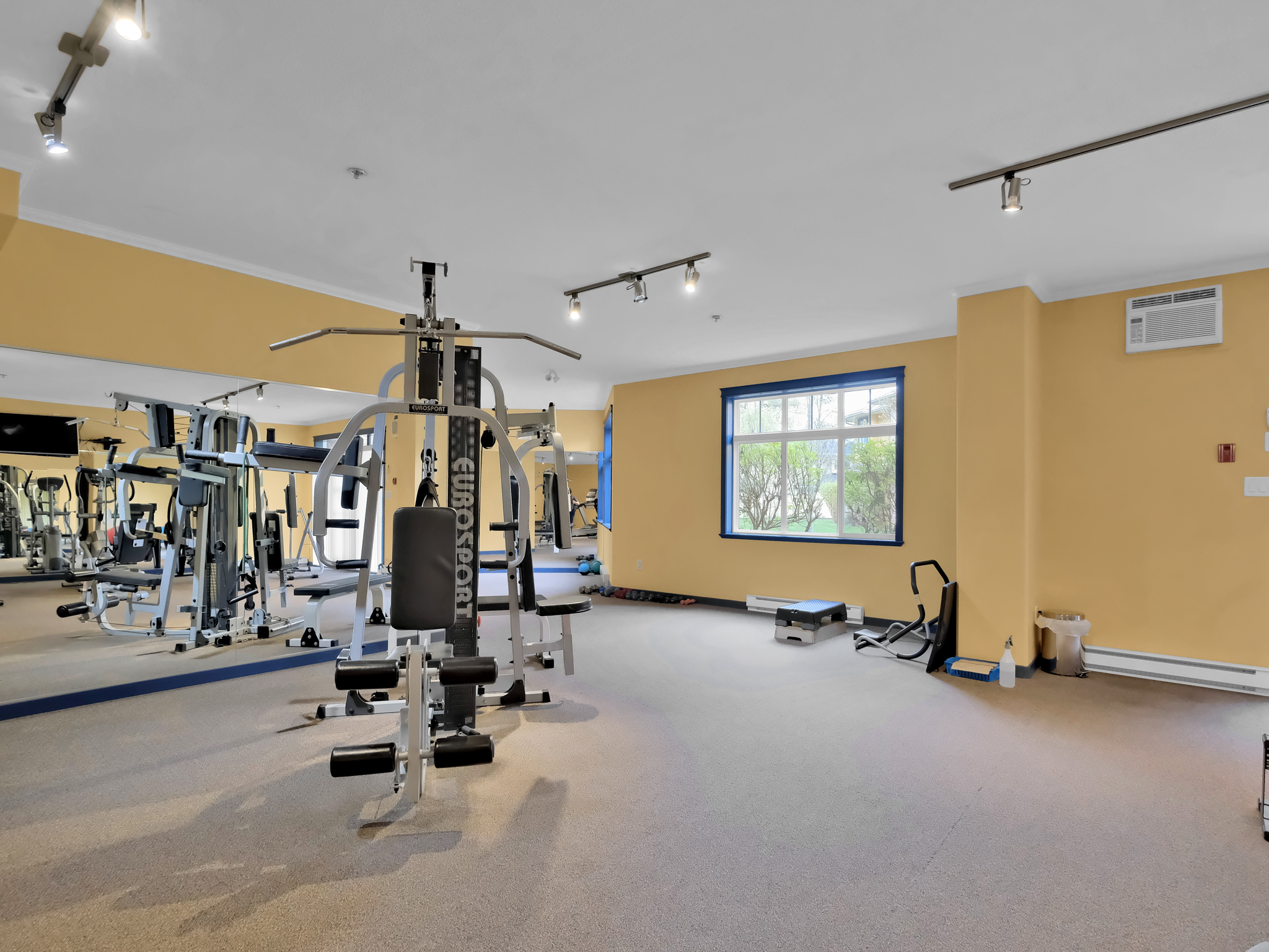 305 Whitman Road 205 Kelowna V1V 2P3