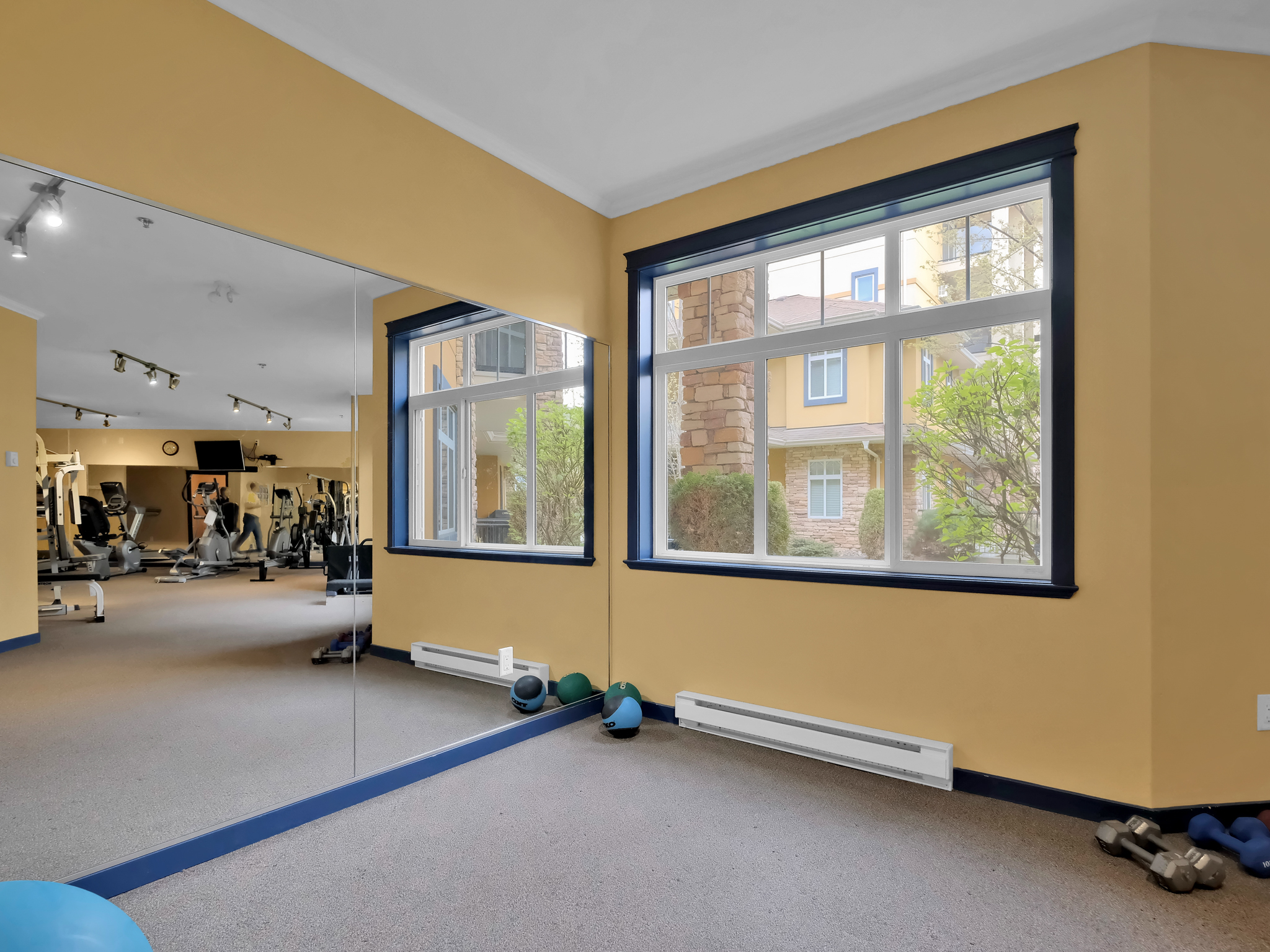305 Whitman Road 205 Kelowna V1V 2P3